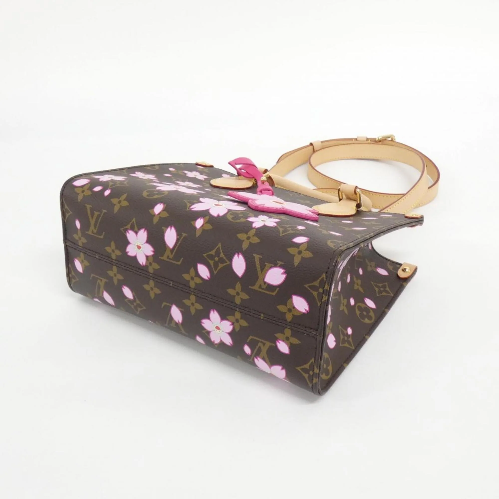 x Takashi Murakami OnTheGo Tote Limited Edition Cherry Blossom Monogram PM - Image 3