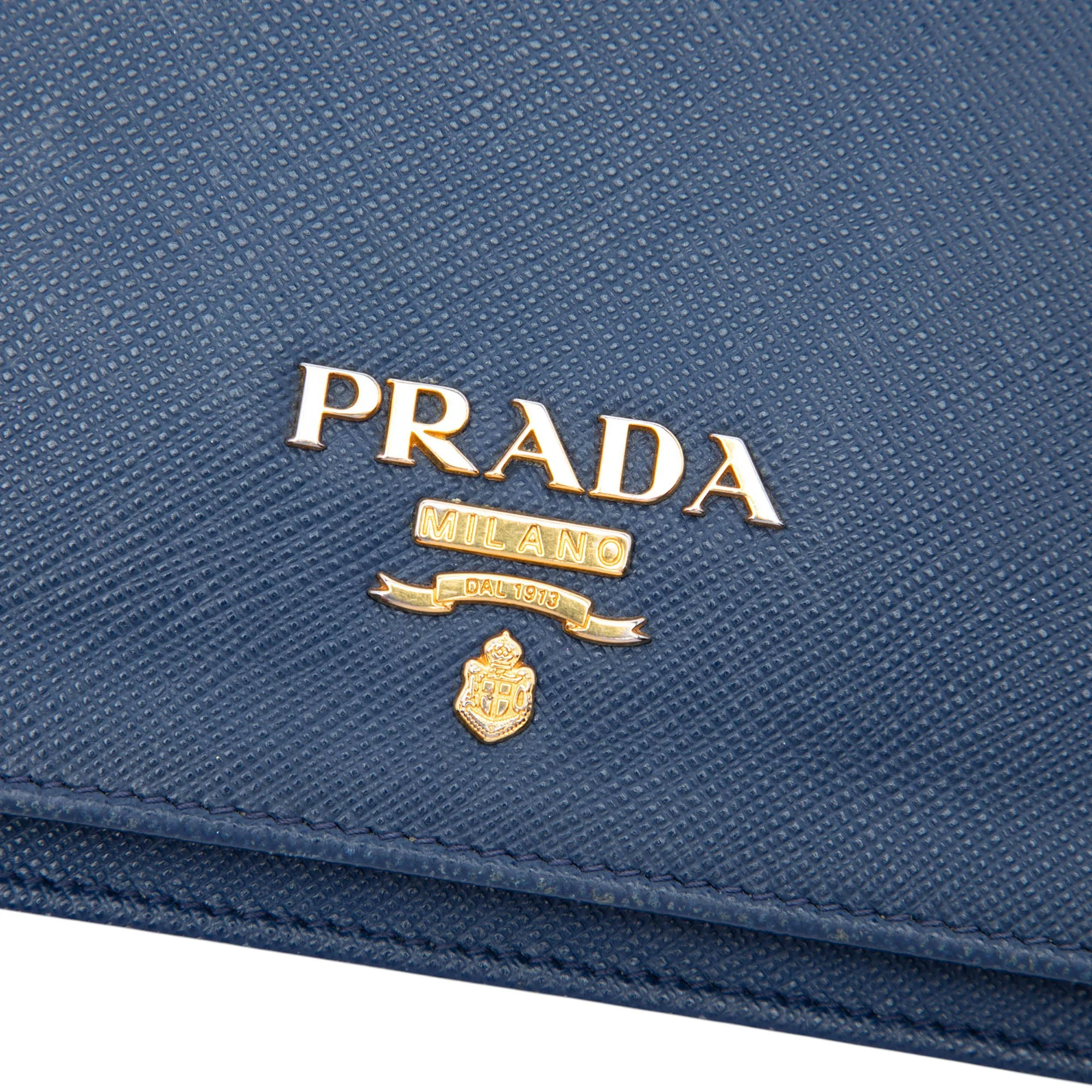 Chain Wallet Crossbody Saffiano Leather - Image 5