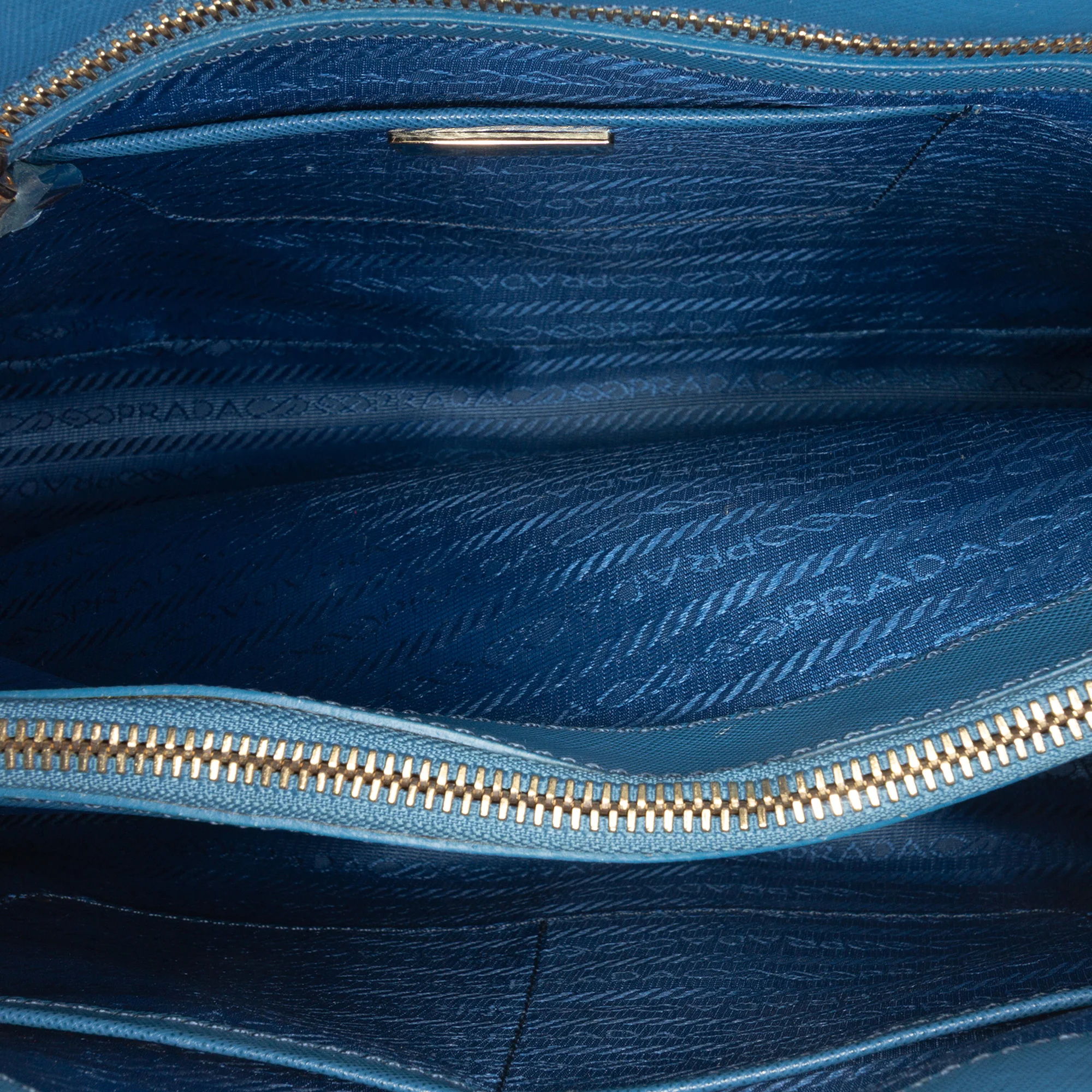 Promenade Bag Saffiano Leather Large - Image 6