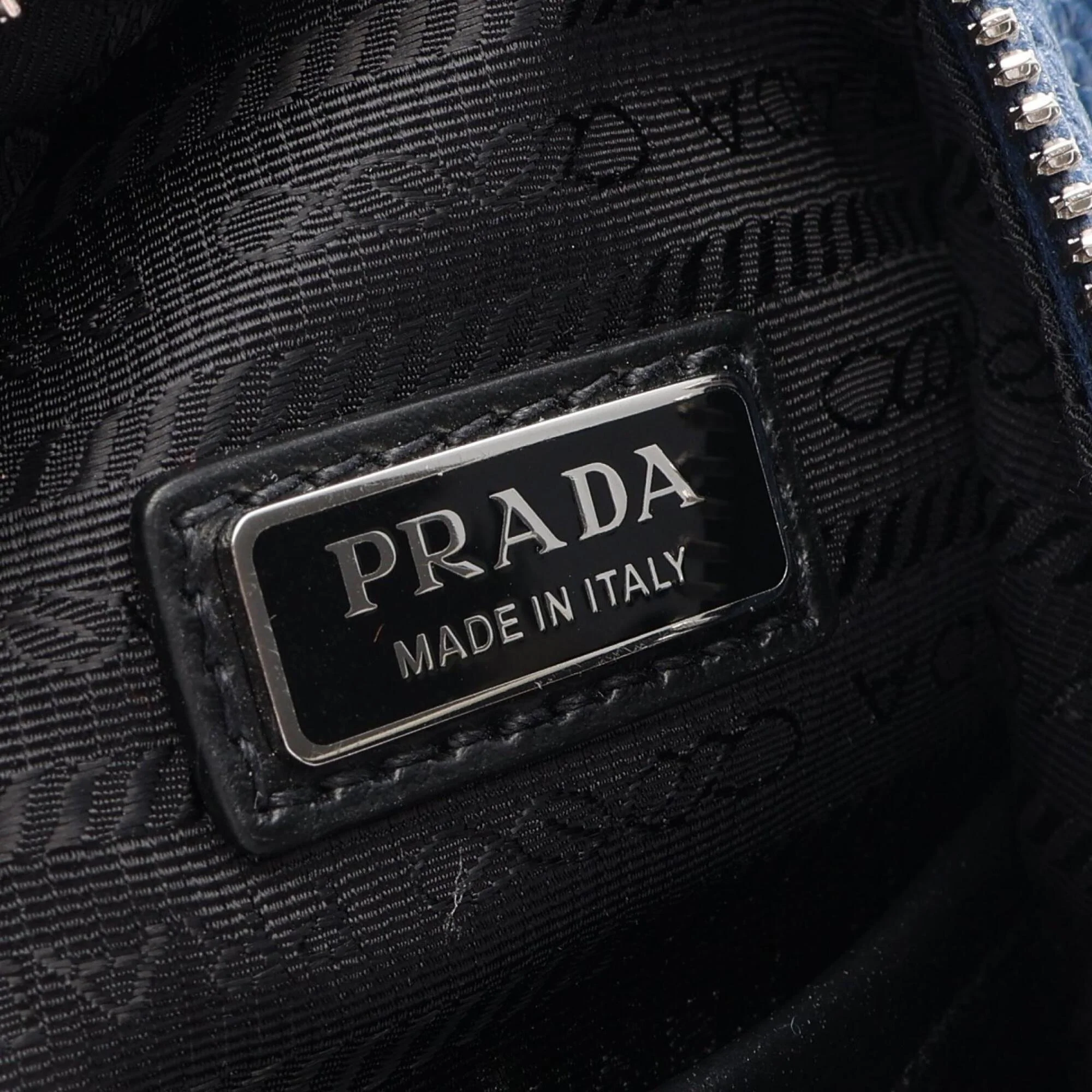 Triangle Logo Sling Bag Leather - Image 4