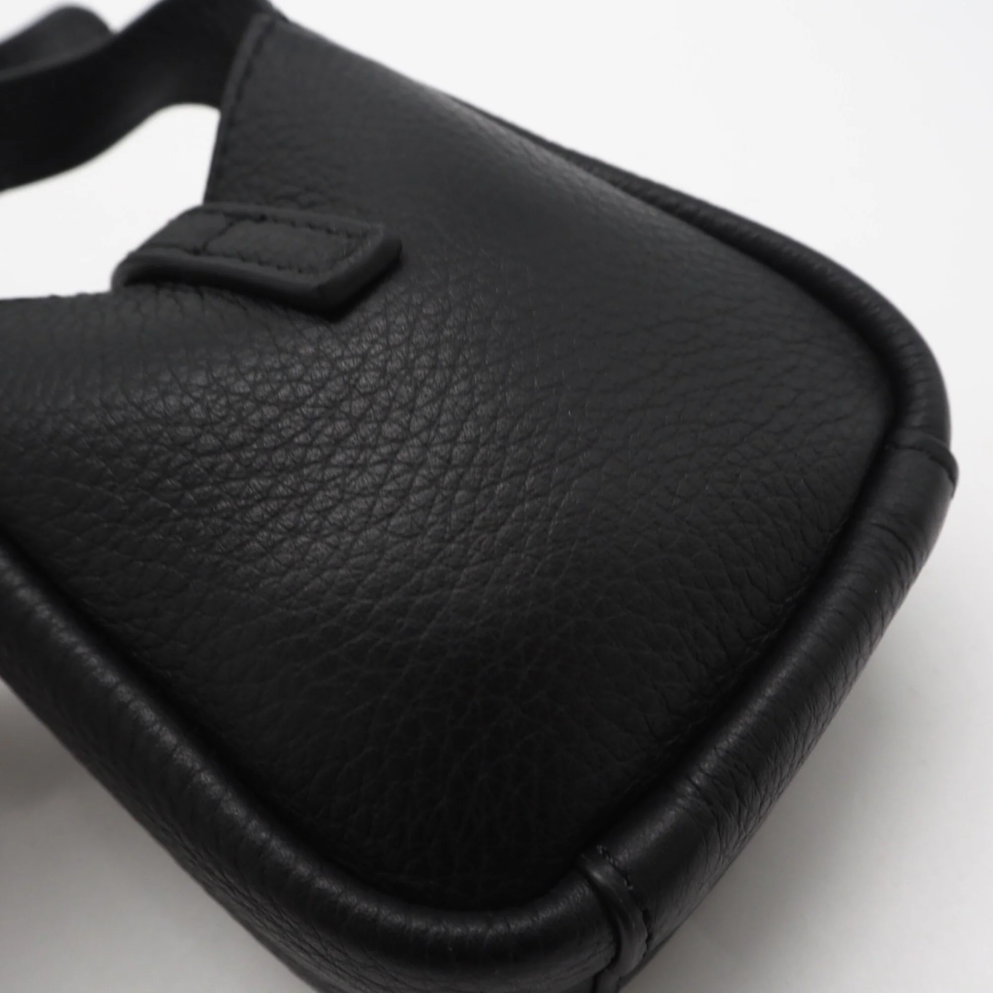 Le 5 a 7 Supple Hobo Leather Small - Image 3