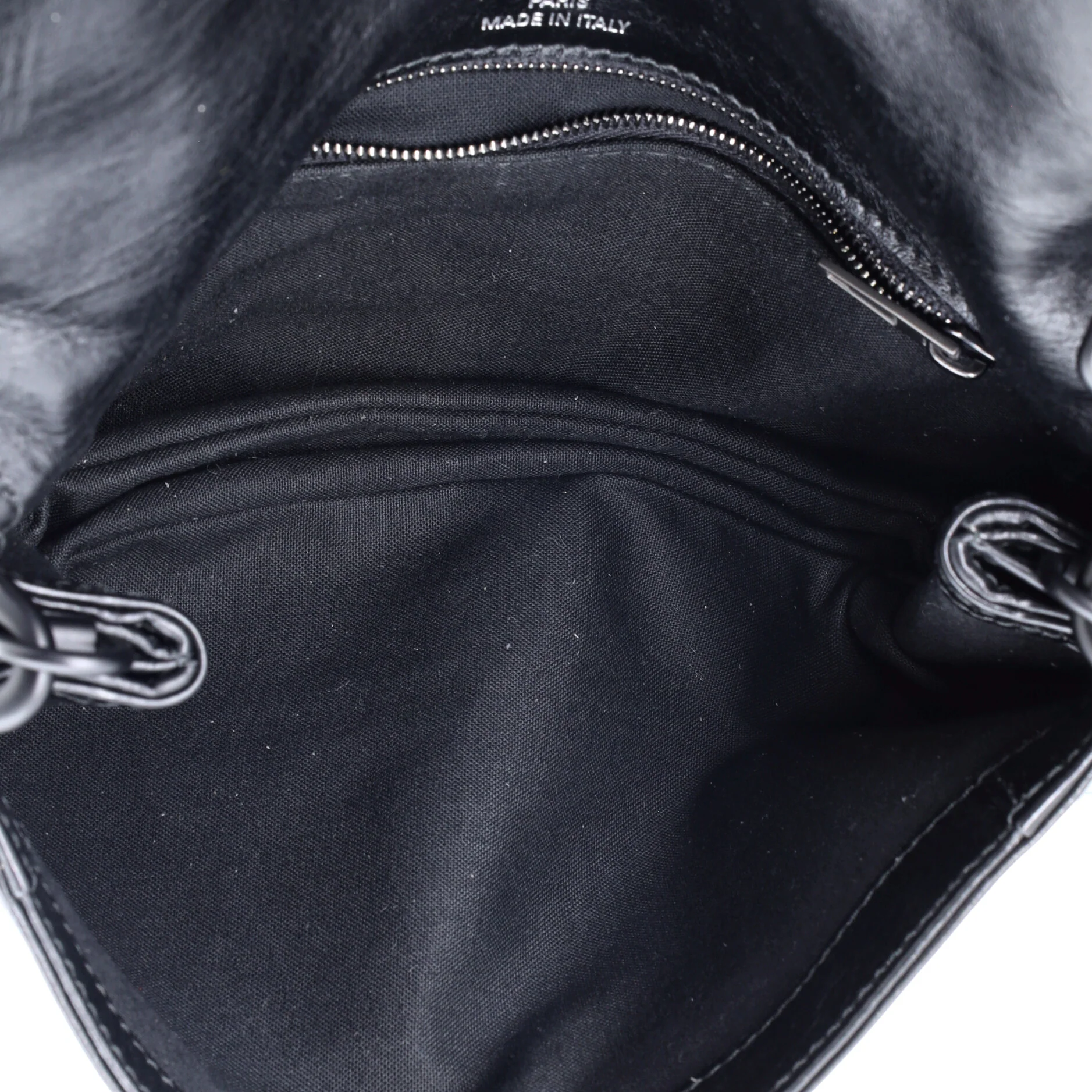 BB Soft Flap Bag Leather Small - Image 4