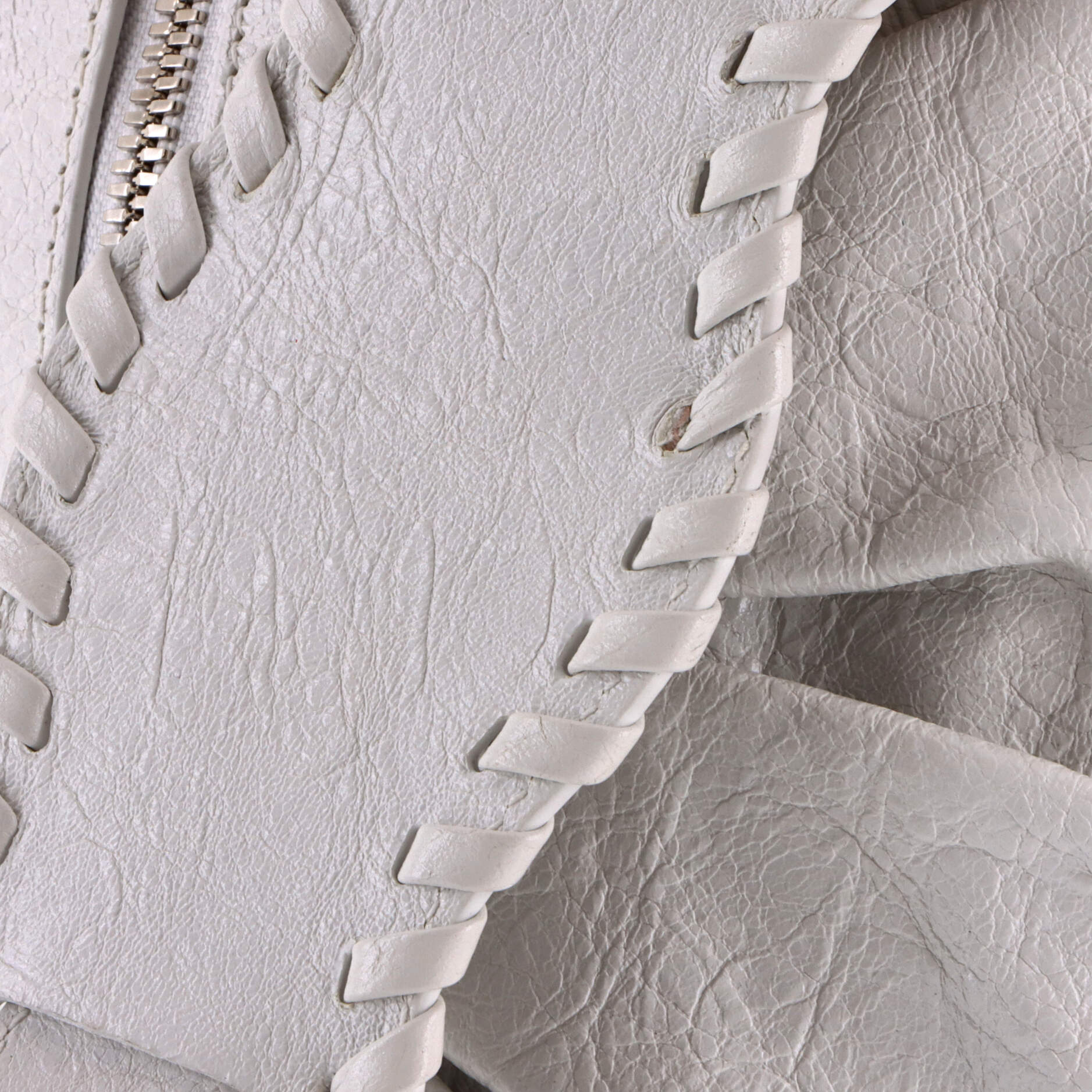 Le Cagole Giant Studs Shoulder Bag Leather Small - Image 7