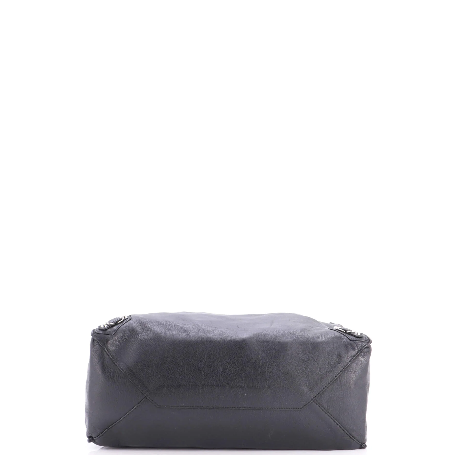 Papier A4 Classic Studs Bag Leather Medium - Image 4