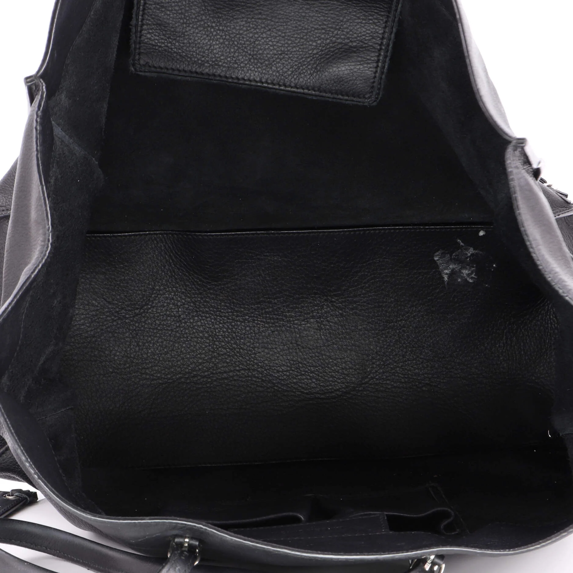 Papier A4 Classic Studs Bag Leather Medium - Image 5