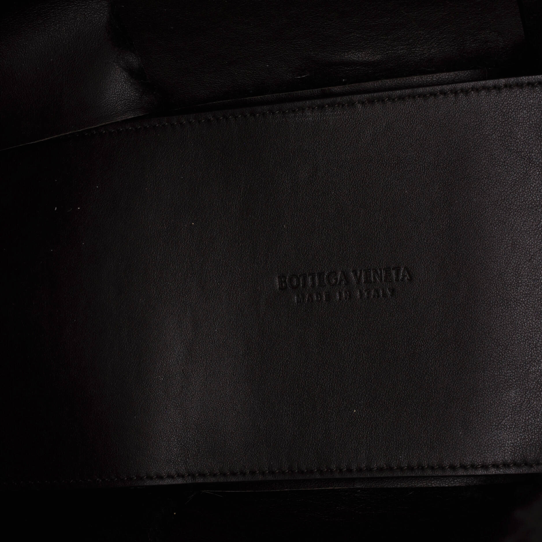 Arco Tote Intrecciato Shearling Small - Image 6