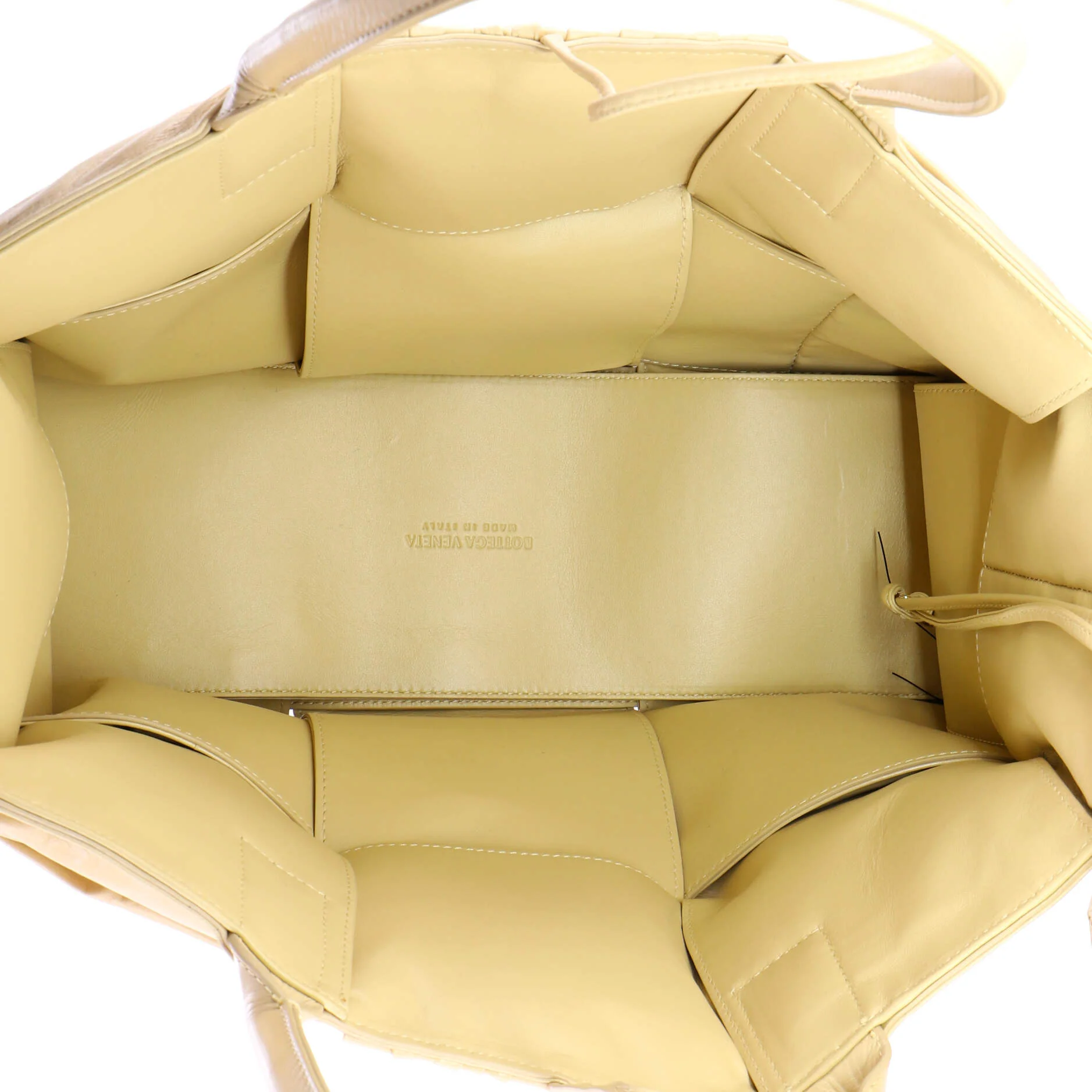 Arco Tote Maxi Intrecciato Plisse Leather Medium - Image 6