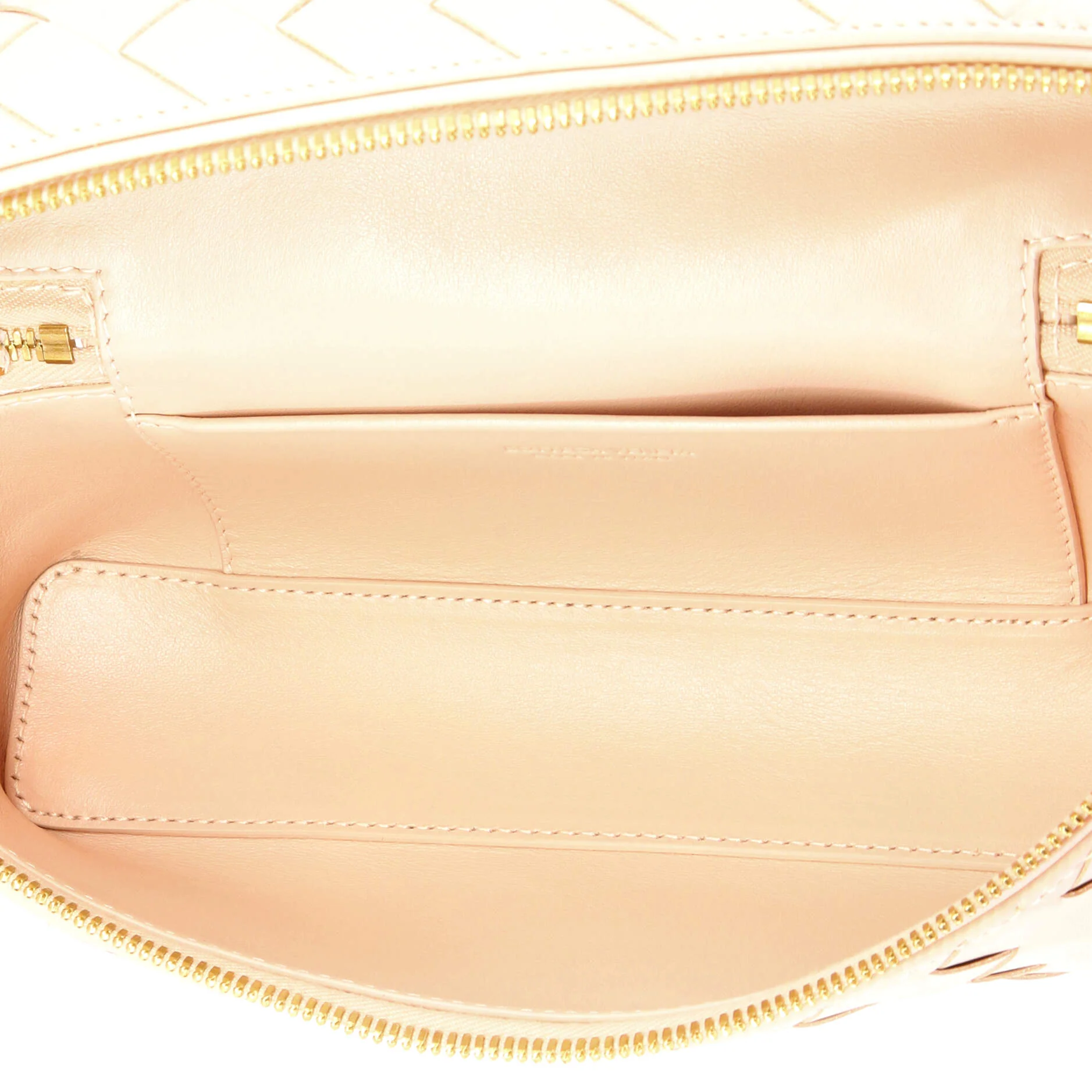 Bang Bang Vanity Case Intrecciato Leather - Image 5