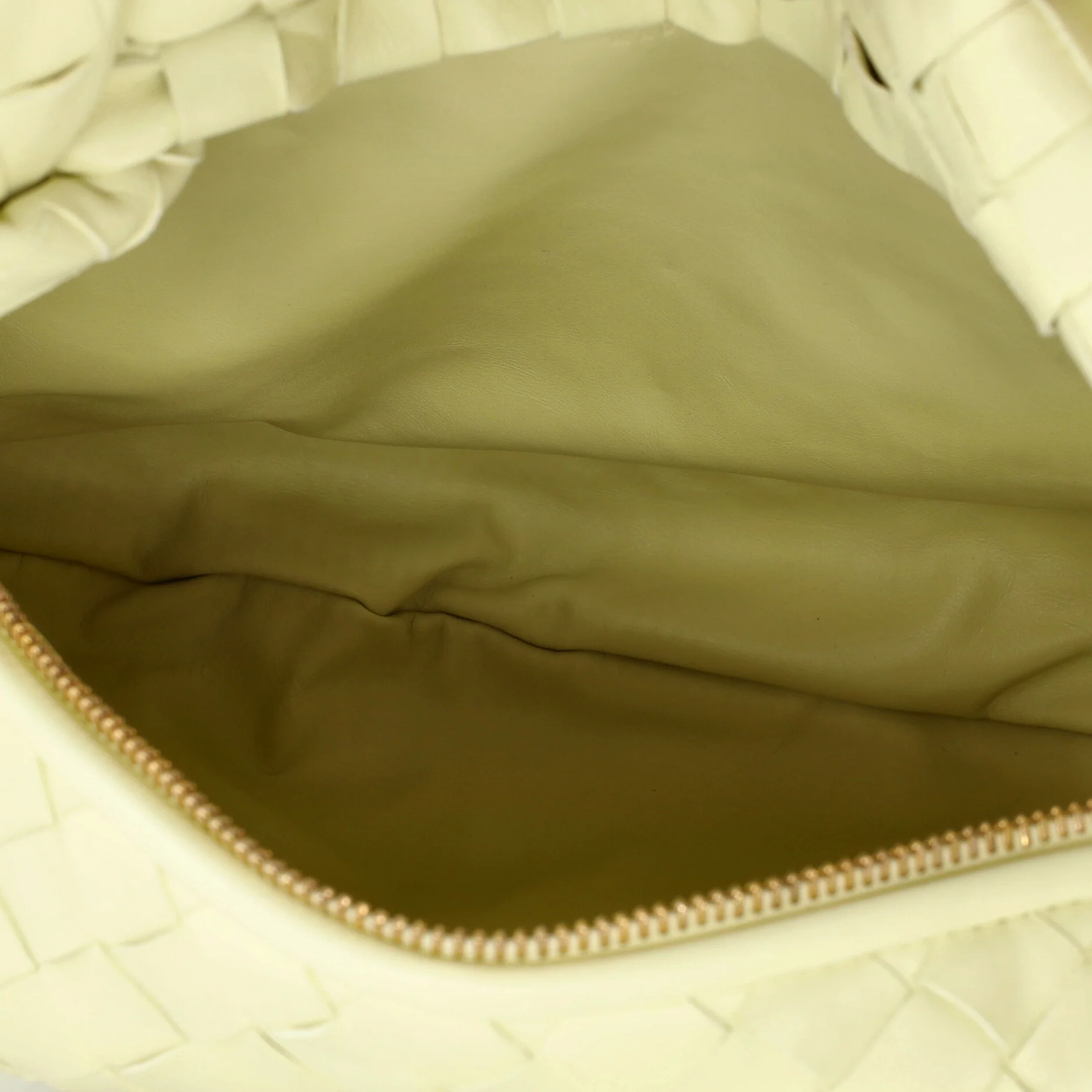 BV Jodie Hobo Intrecciato Nappa Teen - Image 4