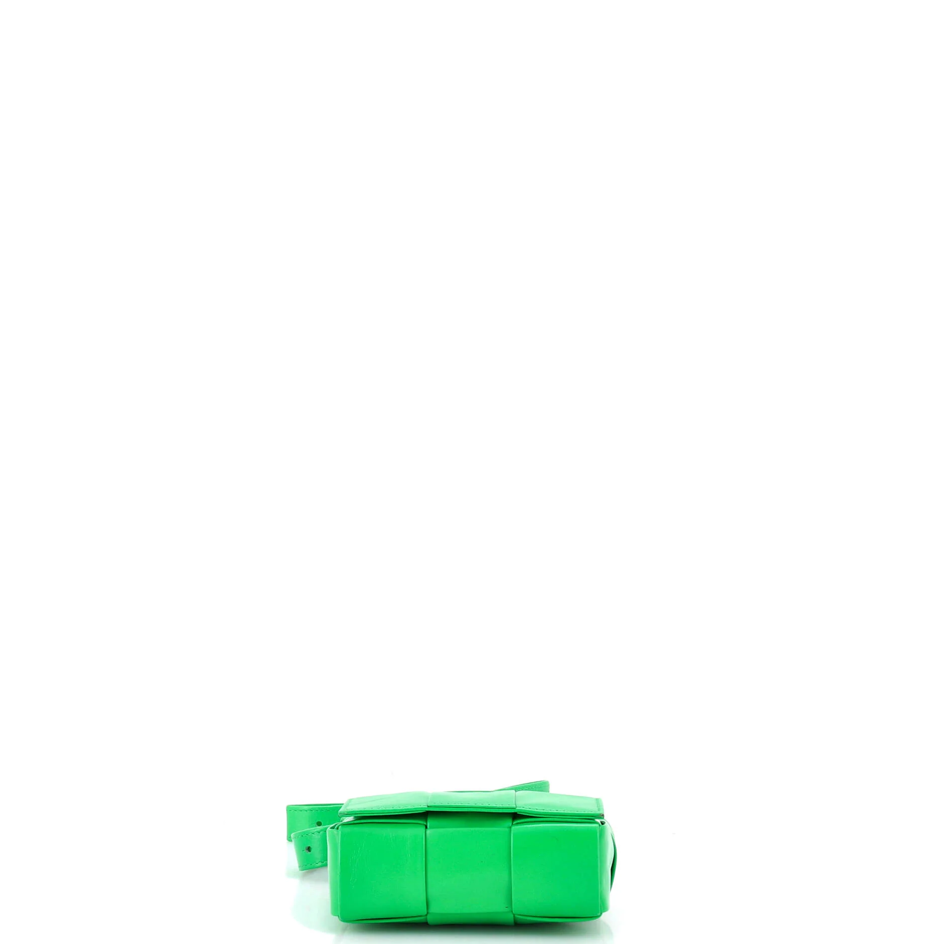 Cassette Crossbody Bag Maxi Intrecciato Leather Candy - Image 4
