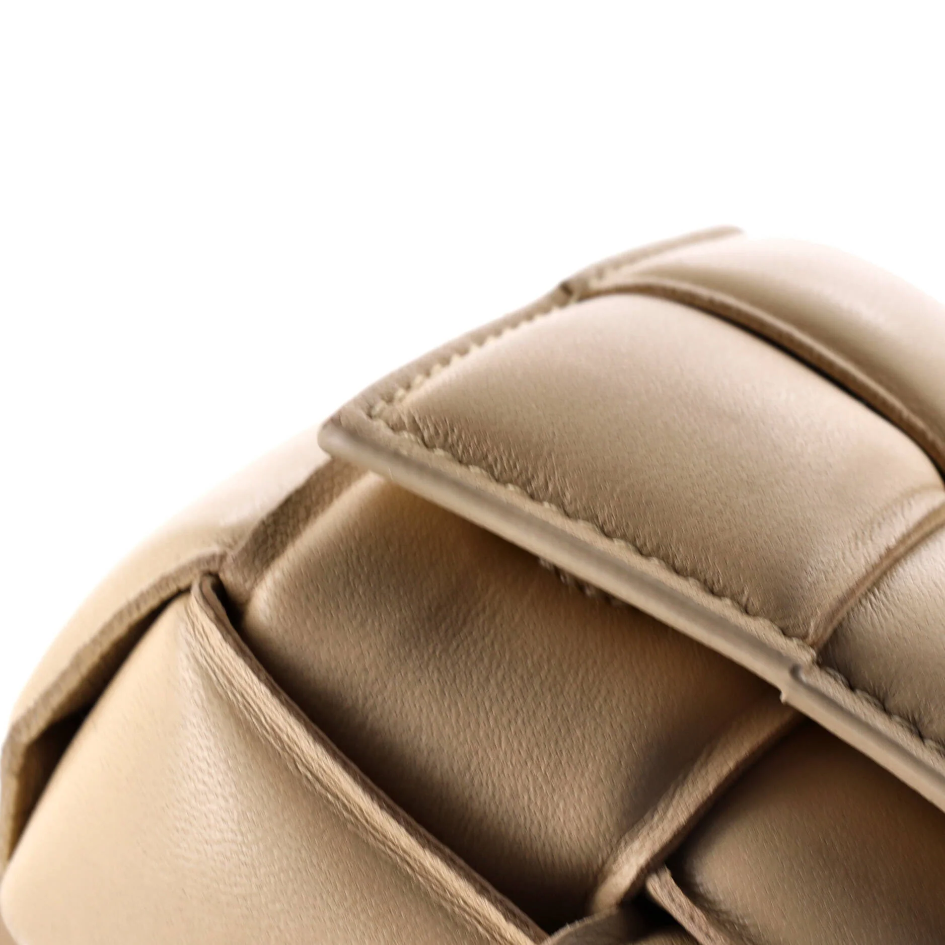 Cassette Belt Bag Padded Intrecciato Leather - Image 6