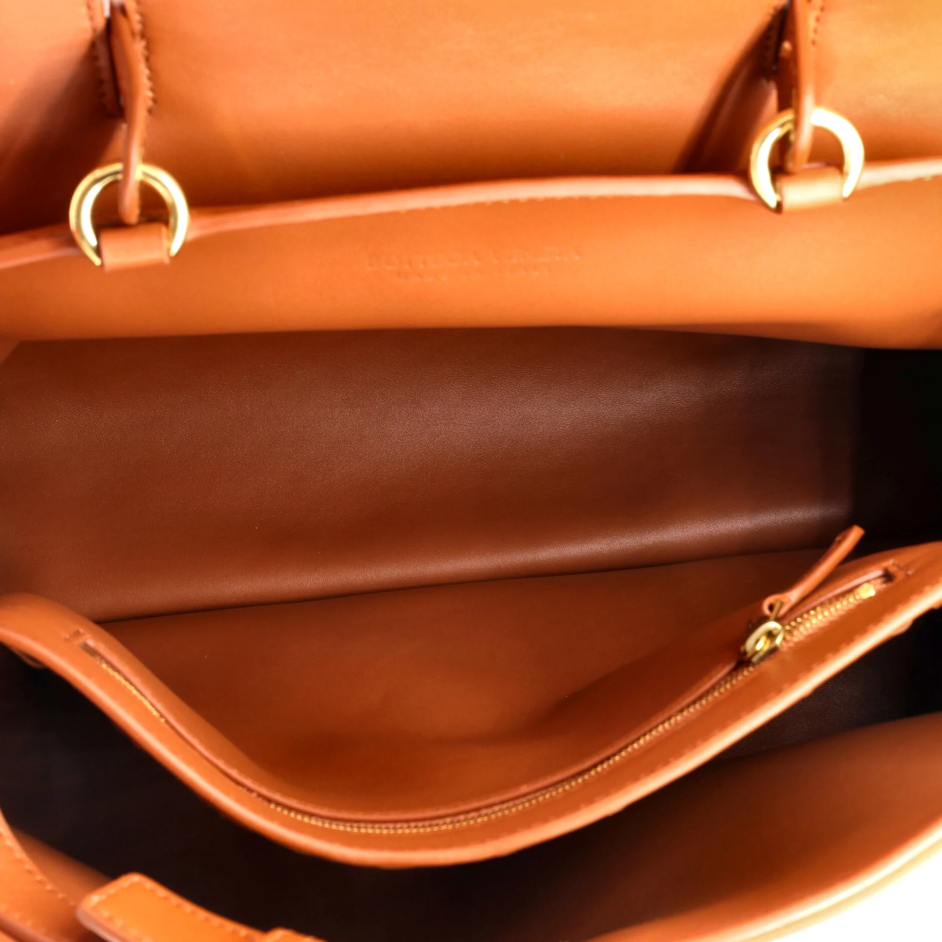 Ciao Ciao Top Handle Bag Wool with Leather and Intrecciato Detail Medium - Image 5