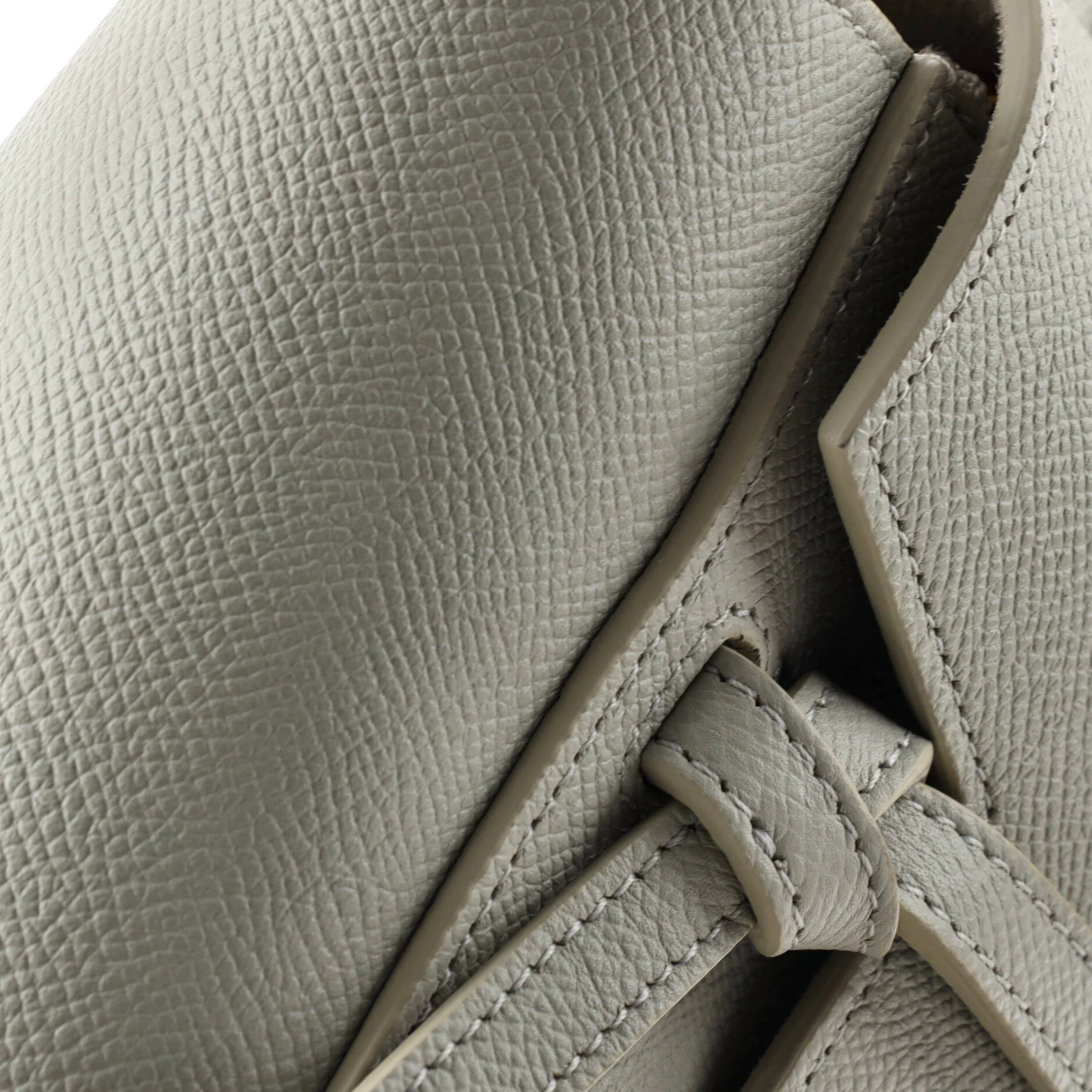 Belt Bag Textured Leather Nano - Image 6