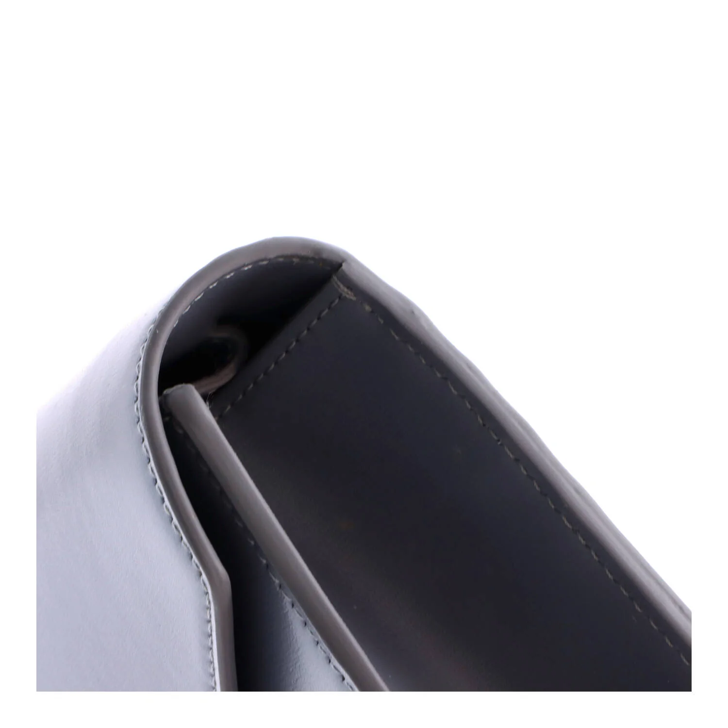 Margo Triomphe Wallet on Chain Leather - Image 6