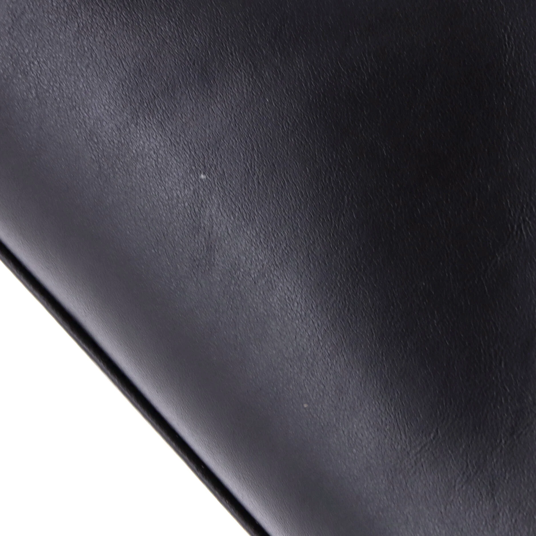 Soft 16 Bag Smooth Calfskin Teen - Image 6