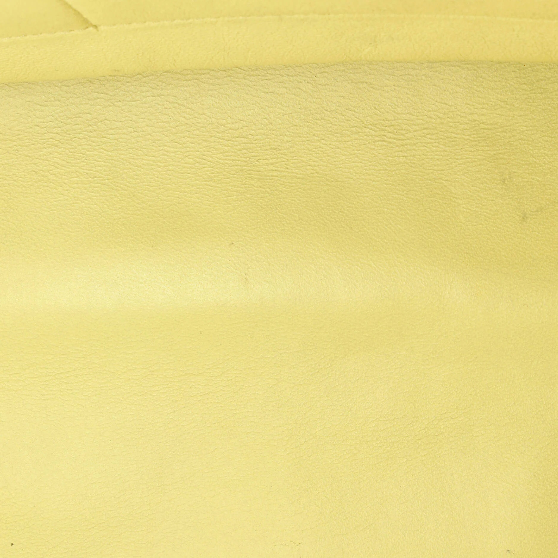 Trapeze Bag Leather Medium - Image 5