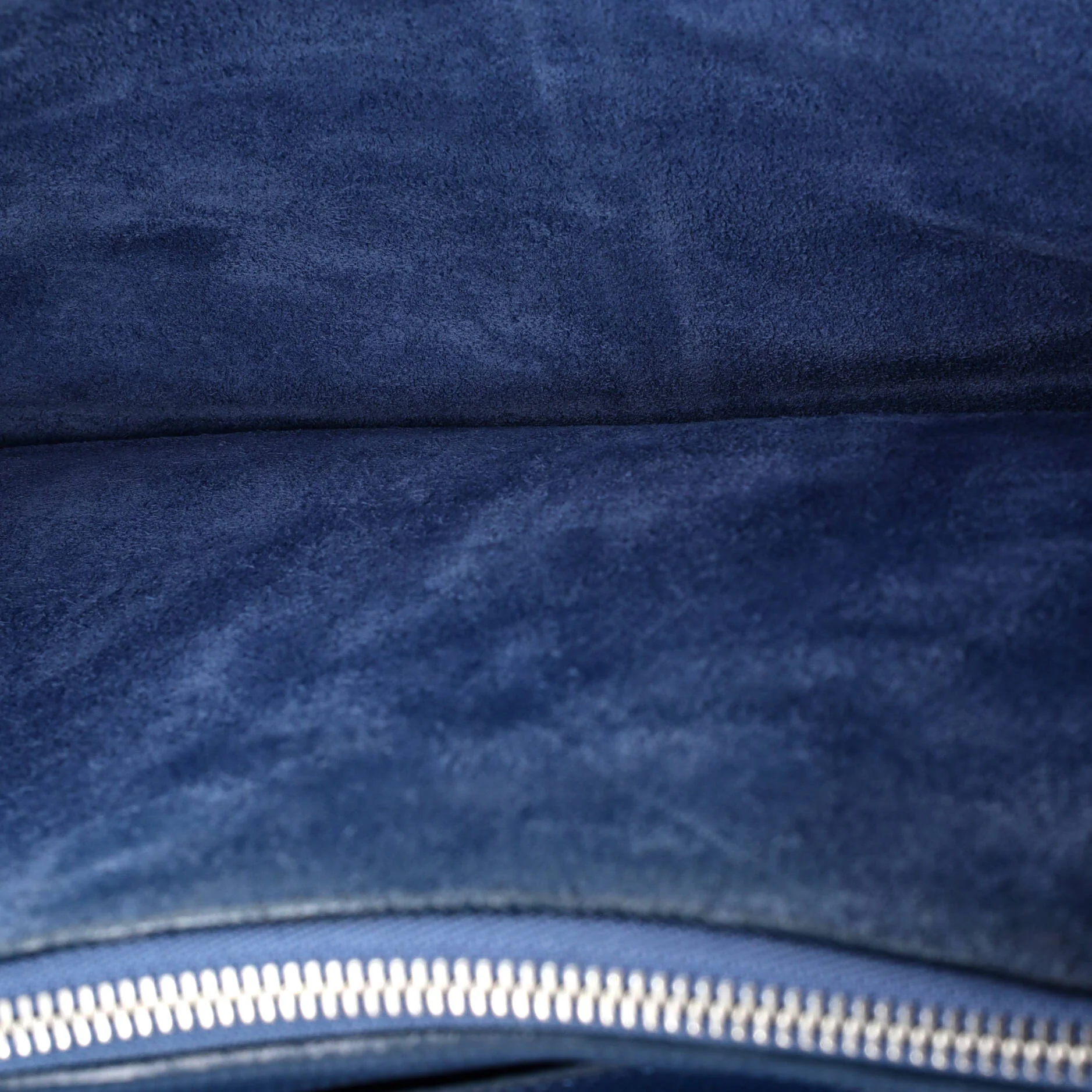 Tri-Fold Shoulder Bag Grained Calfskin Small - Image 5