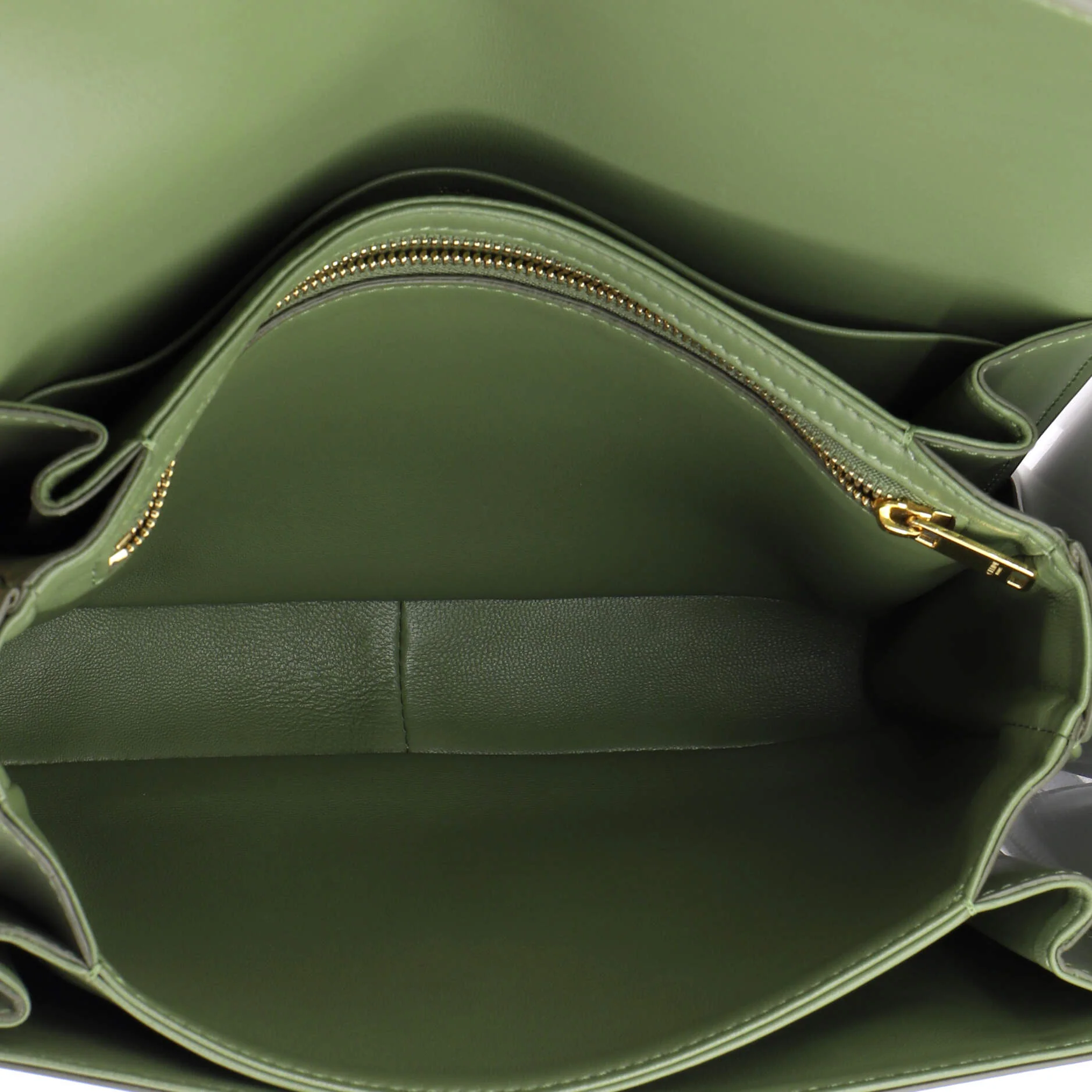 Triomphe Shoulder Bag Smooth Calfskin Large - Image 5