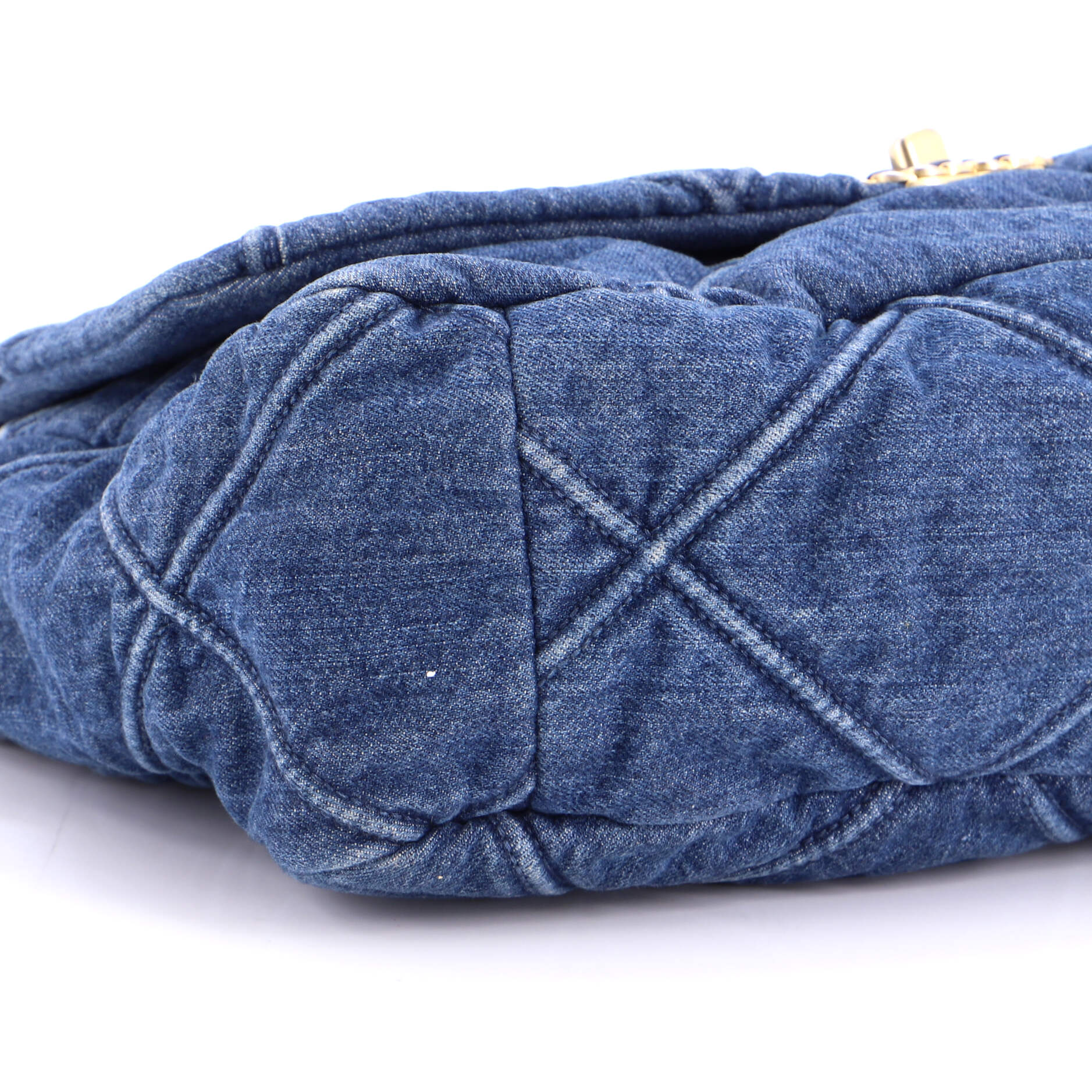 19 Flap Bag Quilted Denim Maxi - Image 6