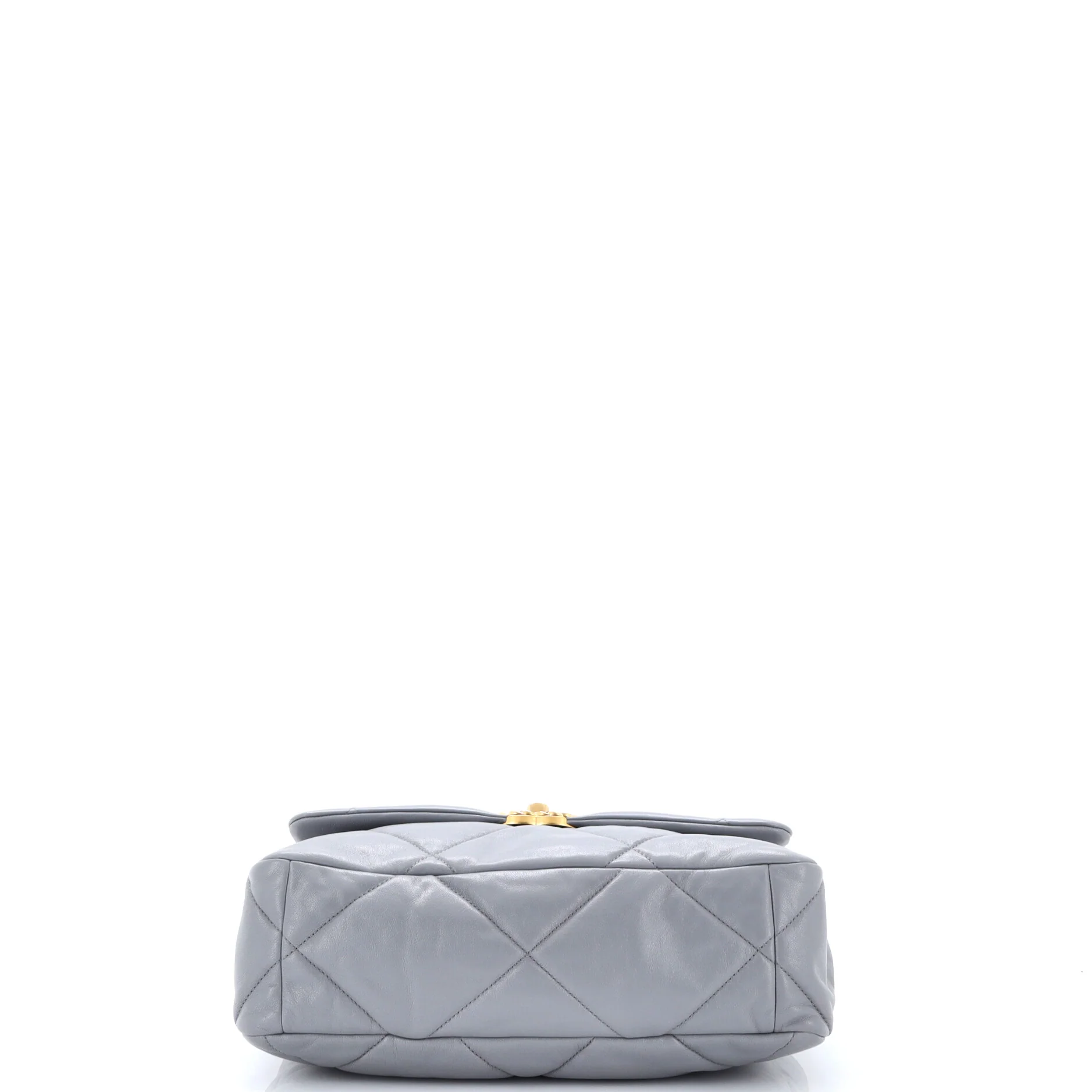 19 Flap Bag Quilted Leather Large - Image 4