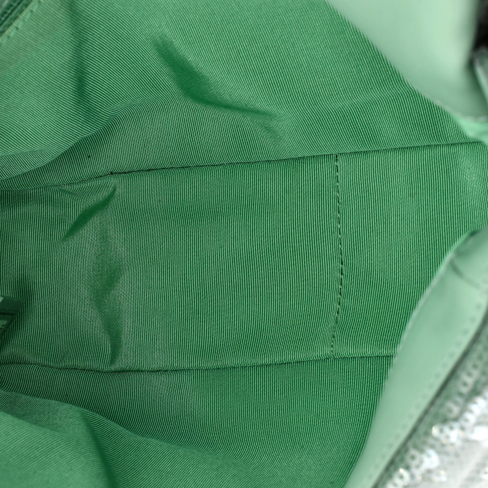 19 Flap Bag Quilted Sequins Medium - Image 6