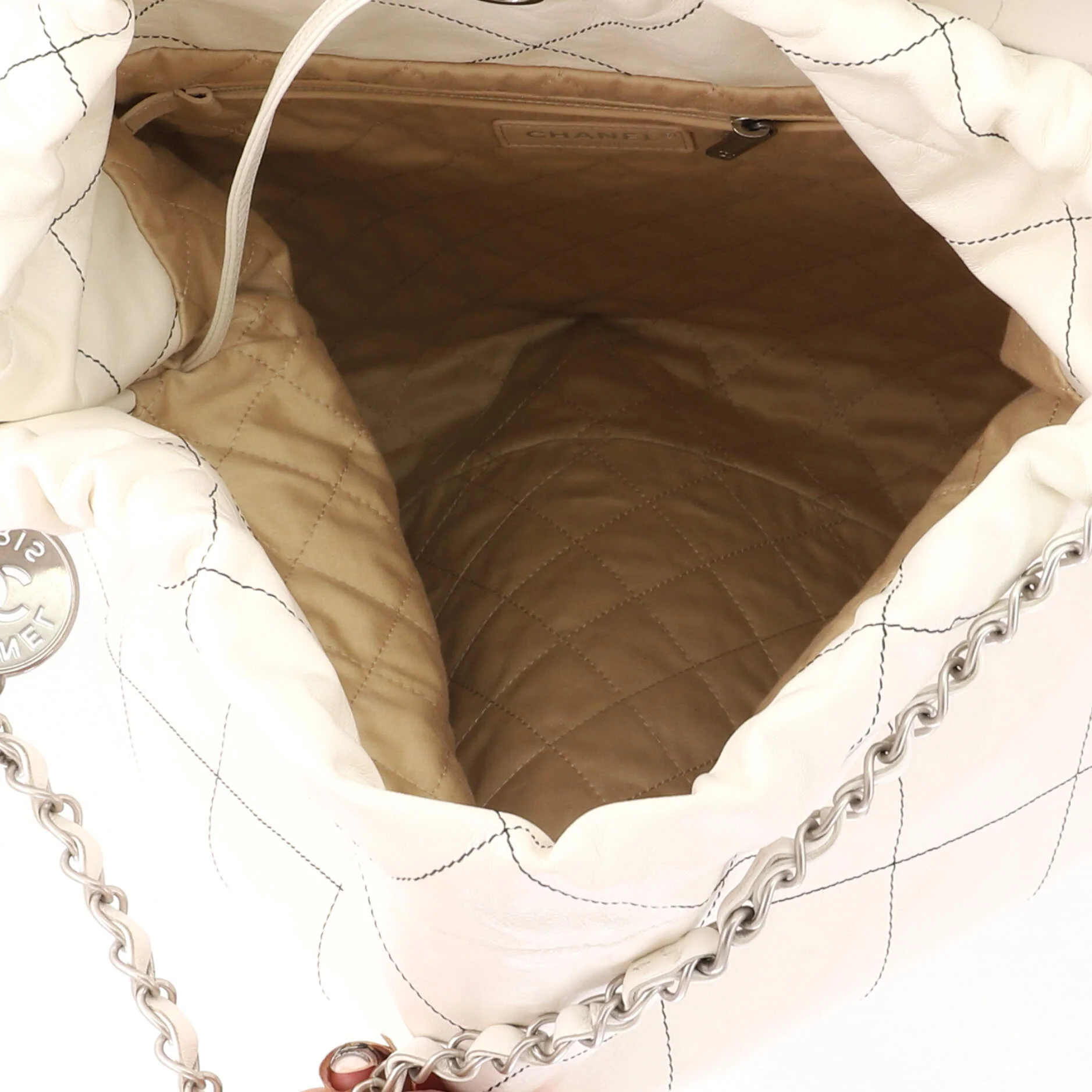 22 Chain Hobo Quilted Calfskin Large - Image 6