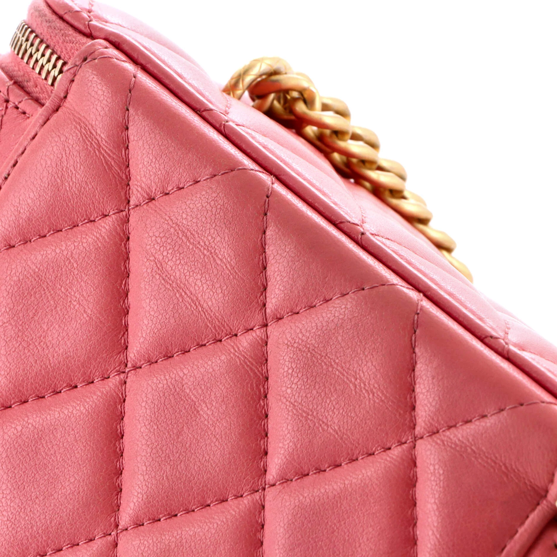 All Slide Long Vanity Case with Chain Quilted Lambskin Small - Image 7