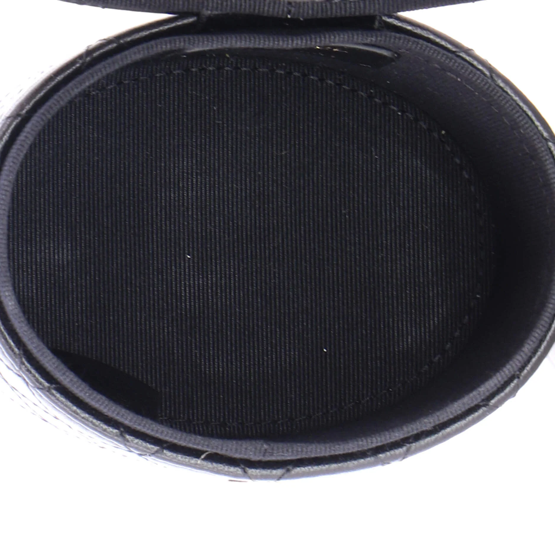 CC Allure Vanity Case with Chain Quilted Lambskin Mini - Image 5