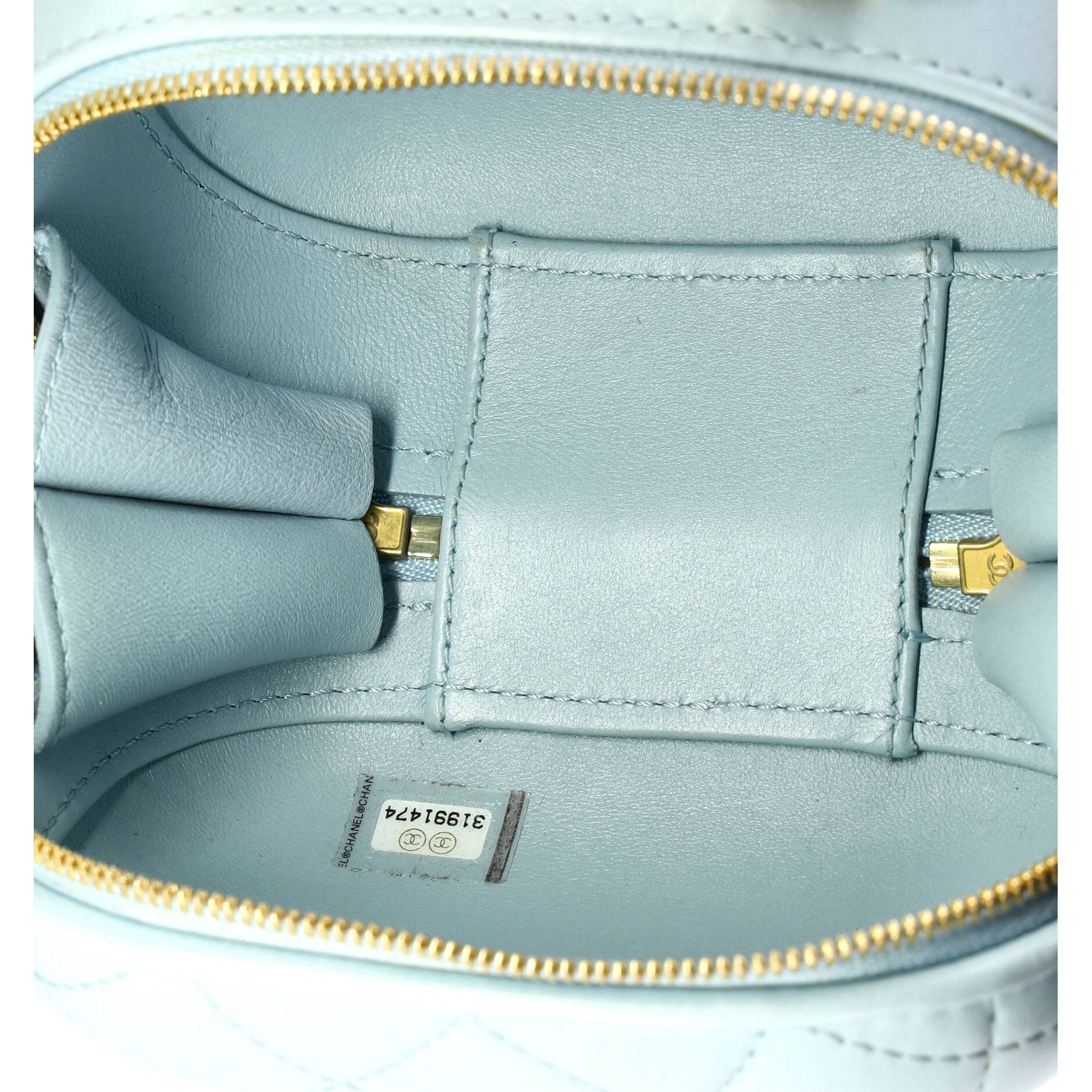 CC Bubble Top Handle Vanity Case with Chain Quilted Lambskin Small - Image 5