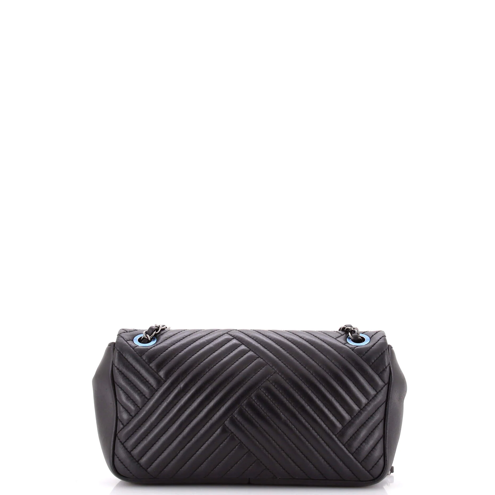 CC Crossing Flap Bag Chevron Lambskin Medium - Image 3