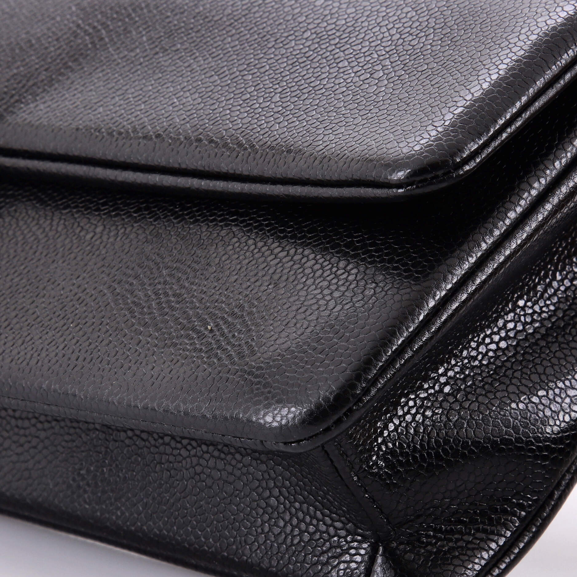 CC Medallion Maxi Chain Clutch Grained Calfskin East West - Image 6