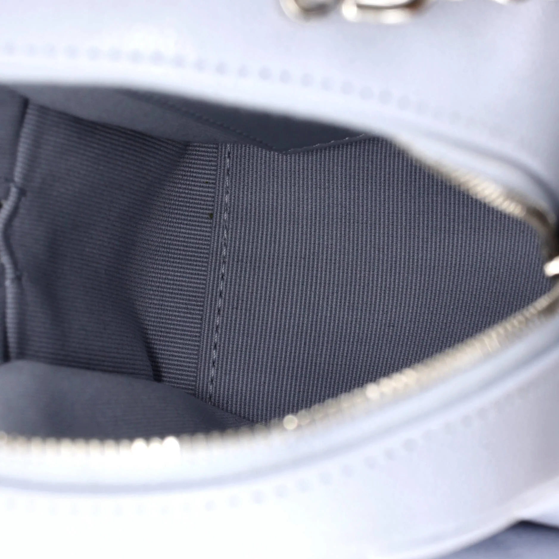 Classic CC Chain Pocket Backpack Quilted Caviar Mini - Image 5