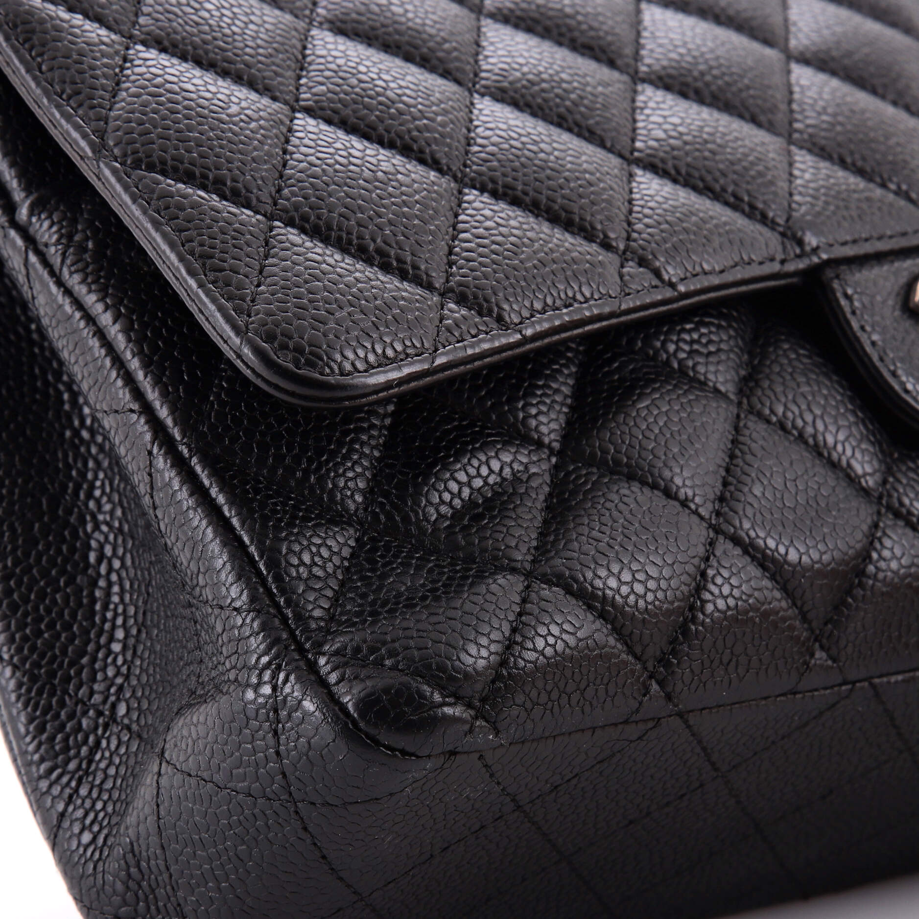 Classic Double Flap Bag Quilted Caviar Medium - Image 6
