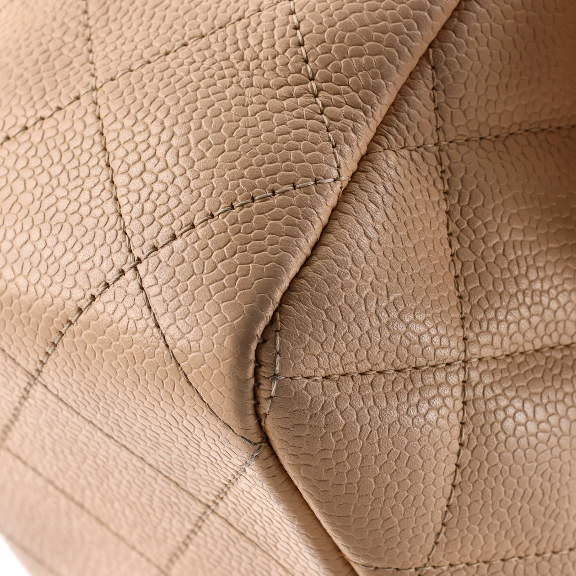 Classic Single Flap Bag Quilted Caviar Jumbo - Image 6