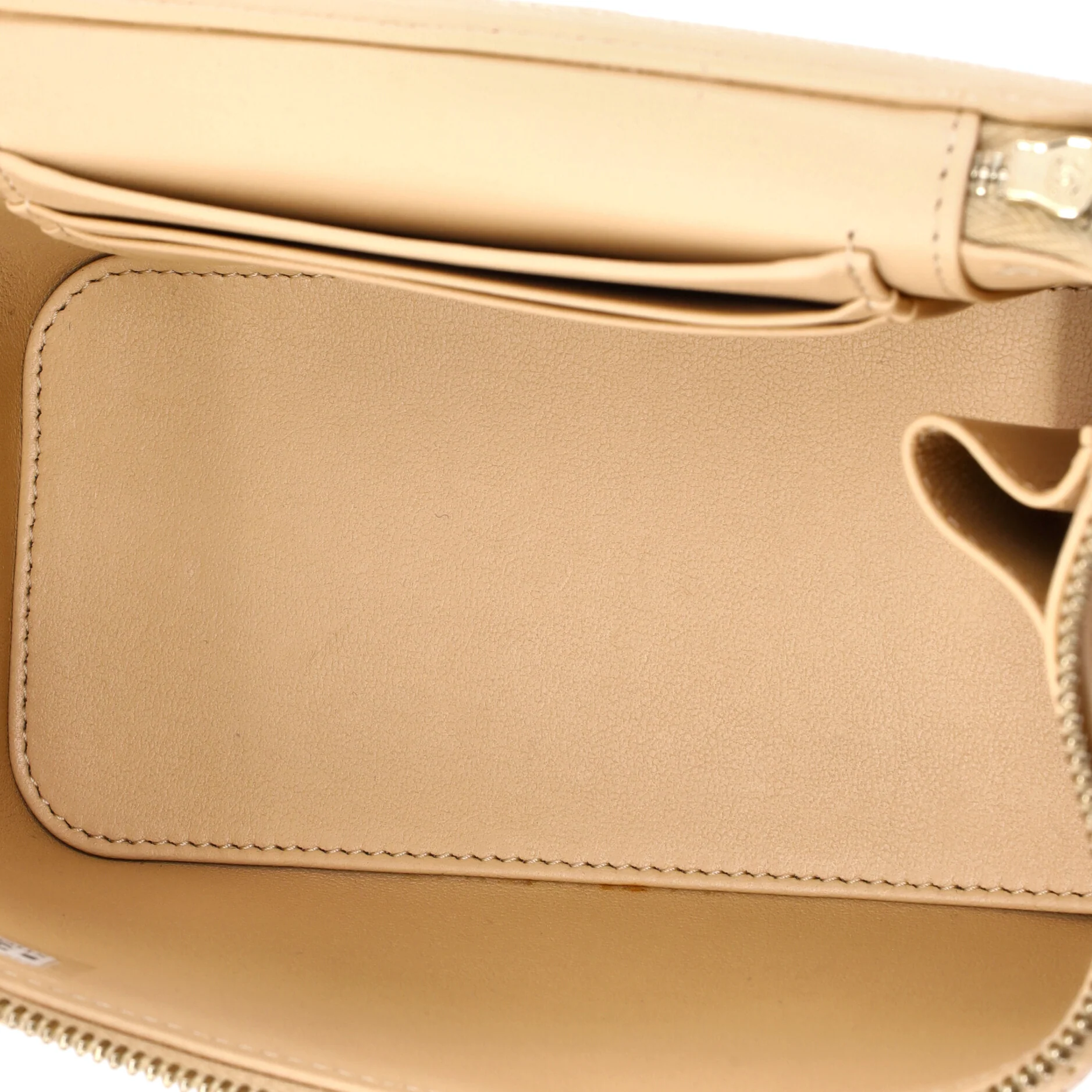 Classic Top Handle Vanity Case with Chain Quilted Lambskin Small - Image 5