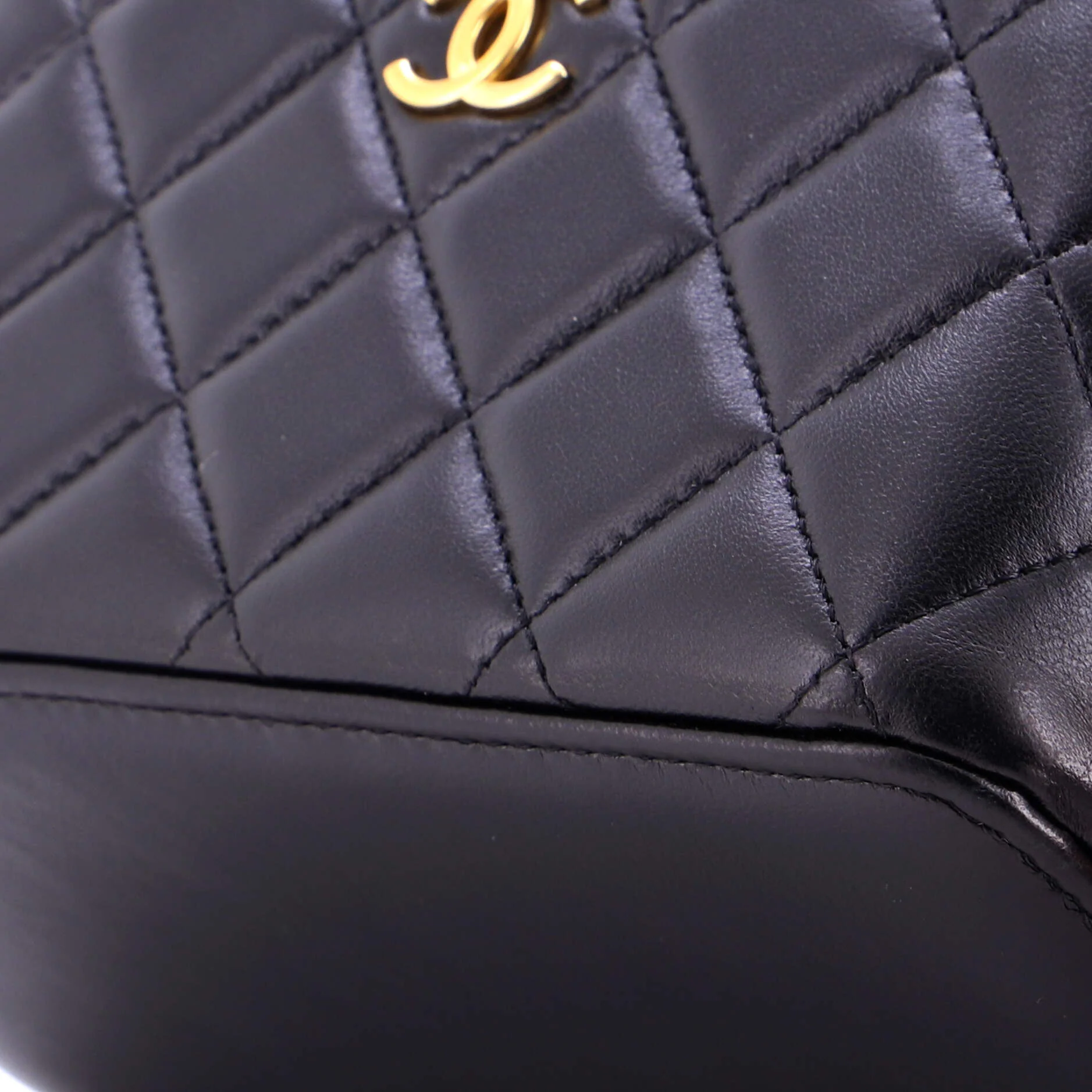 Classic Top Handle Vanity Case with Chain Quilted Lambskin Small - Image 11