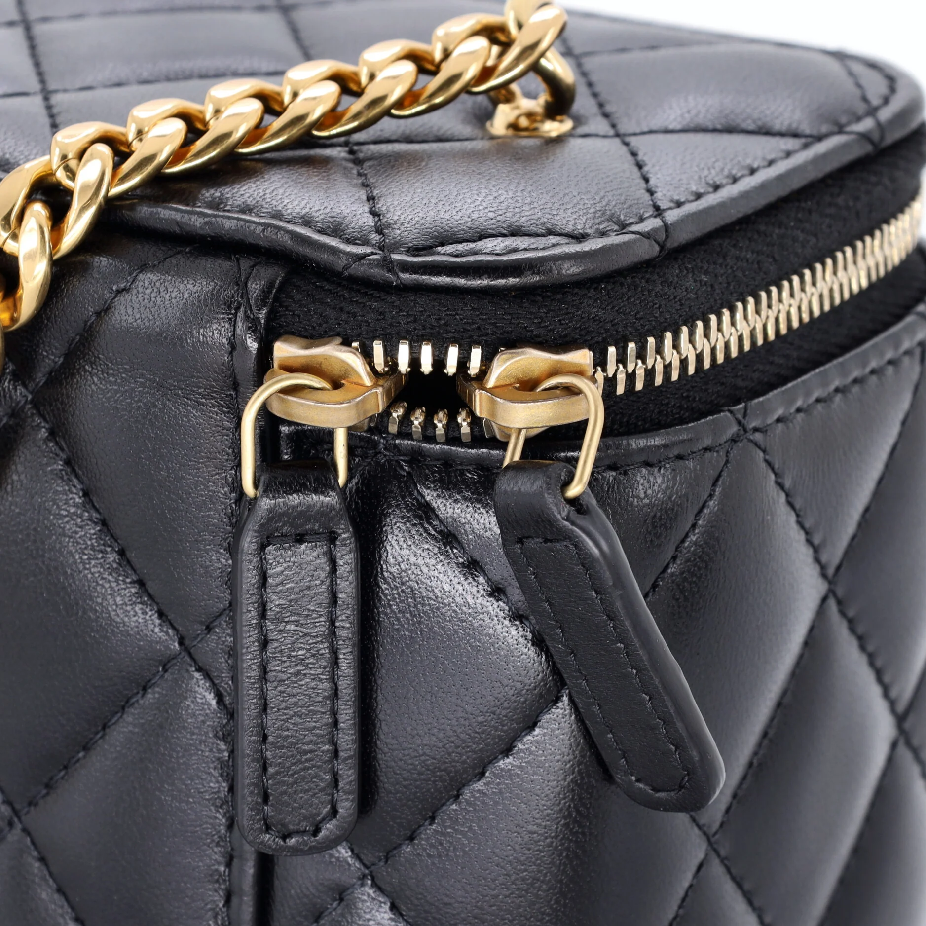 Classic Vanity Case with Resin Pearl Chain Quilted Lambskin Small - Image 6
