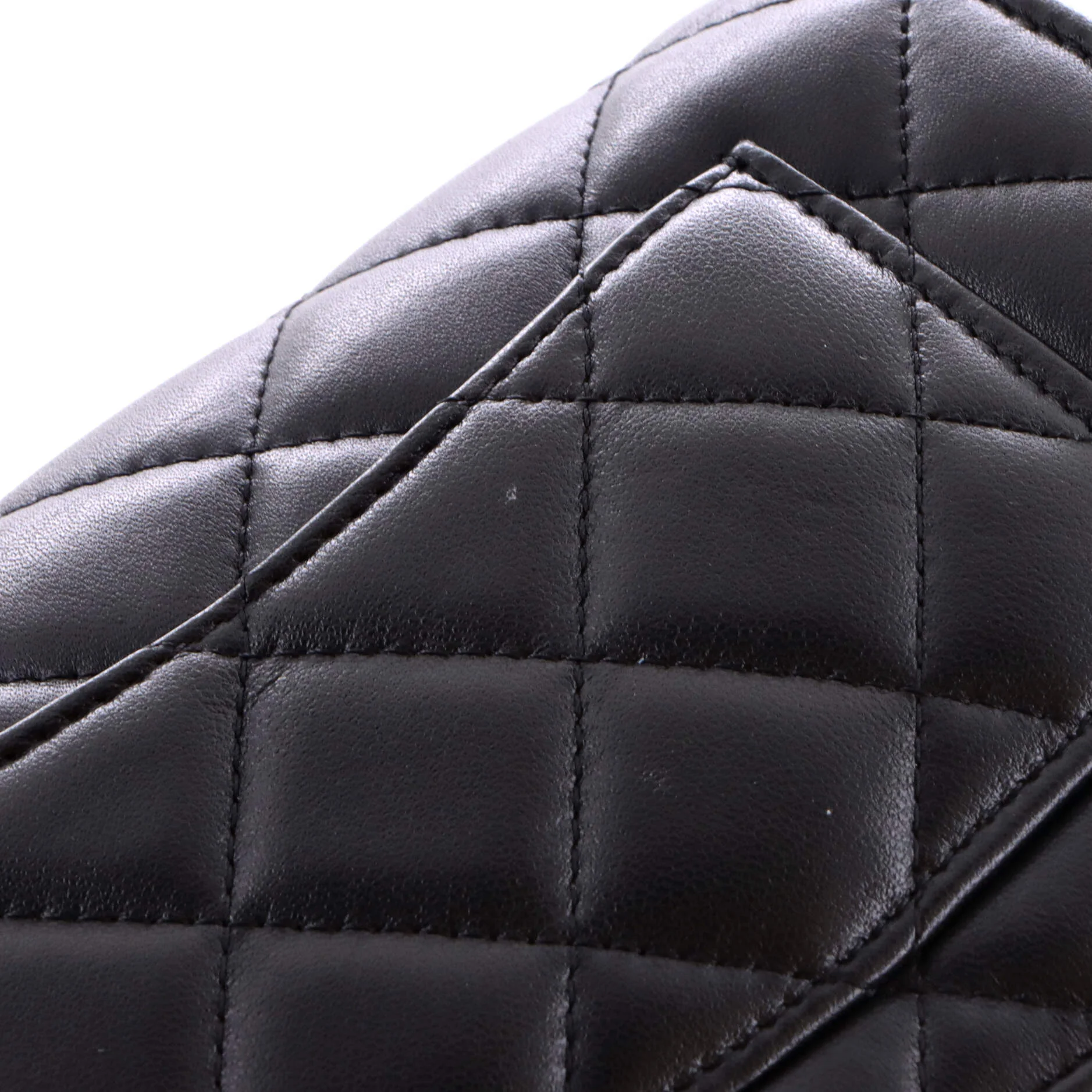 Coco Love CC Heart Wallet on Chain Quilted Lambskin - Image 6