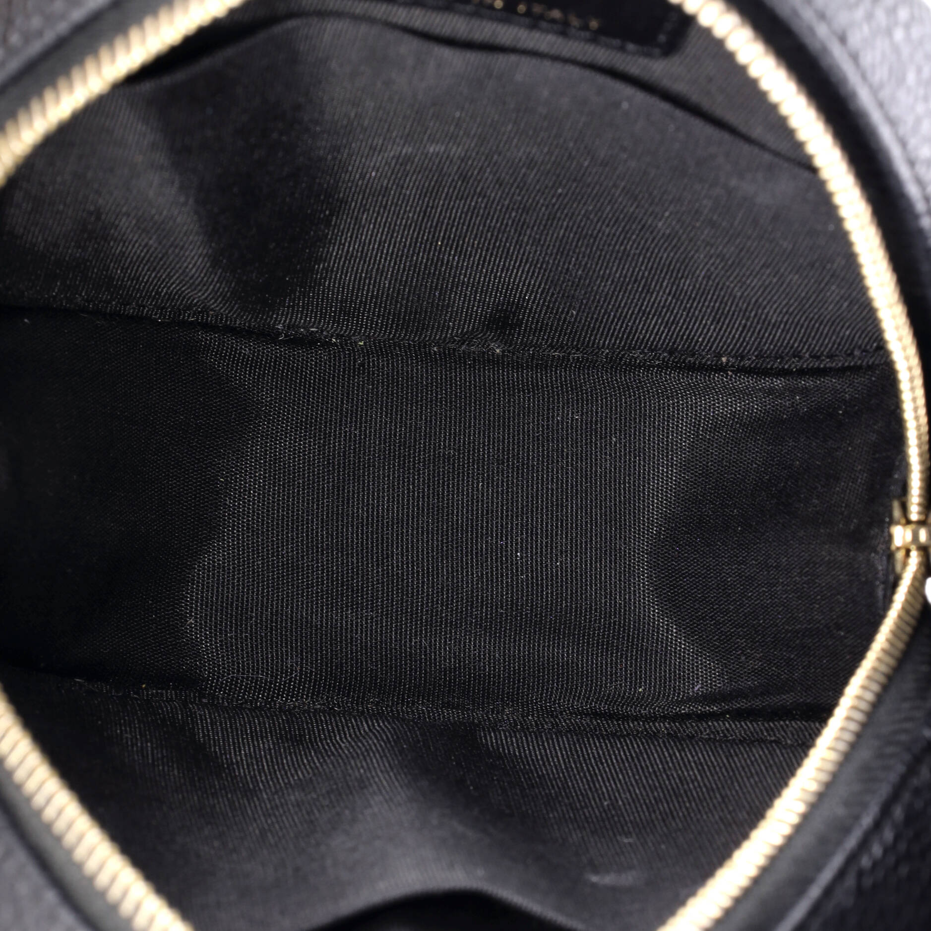 Filigree Round Clutch with Chain Quilted Caviar Mini - Image 5