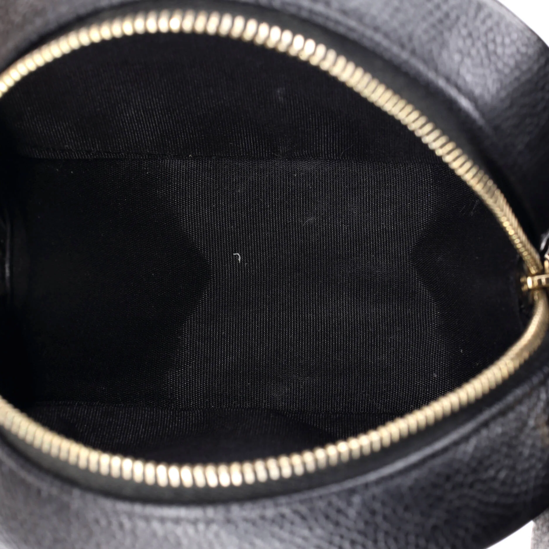 Filigree Round Clutch with Chain Quilted Caviar Mini - Image 6