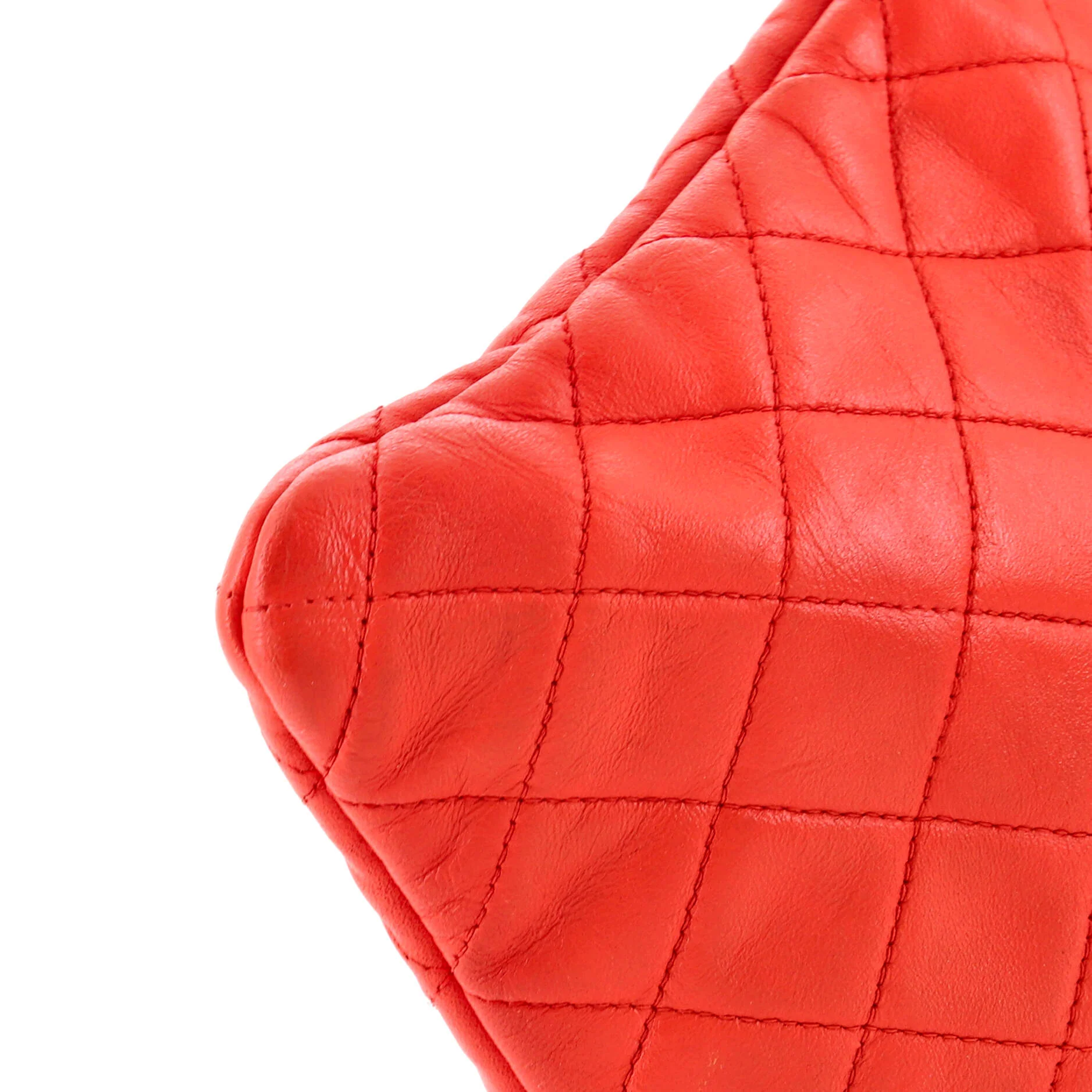 O Case Clutch Quilted Lambskin Medium - Image 6