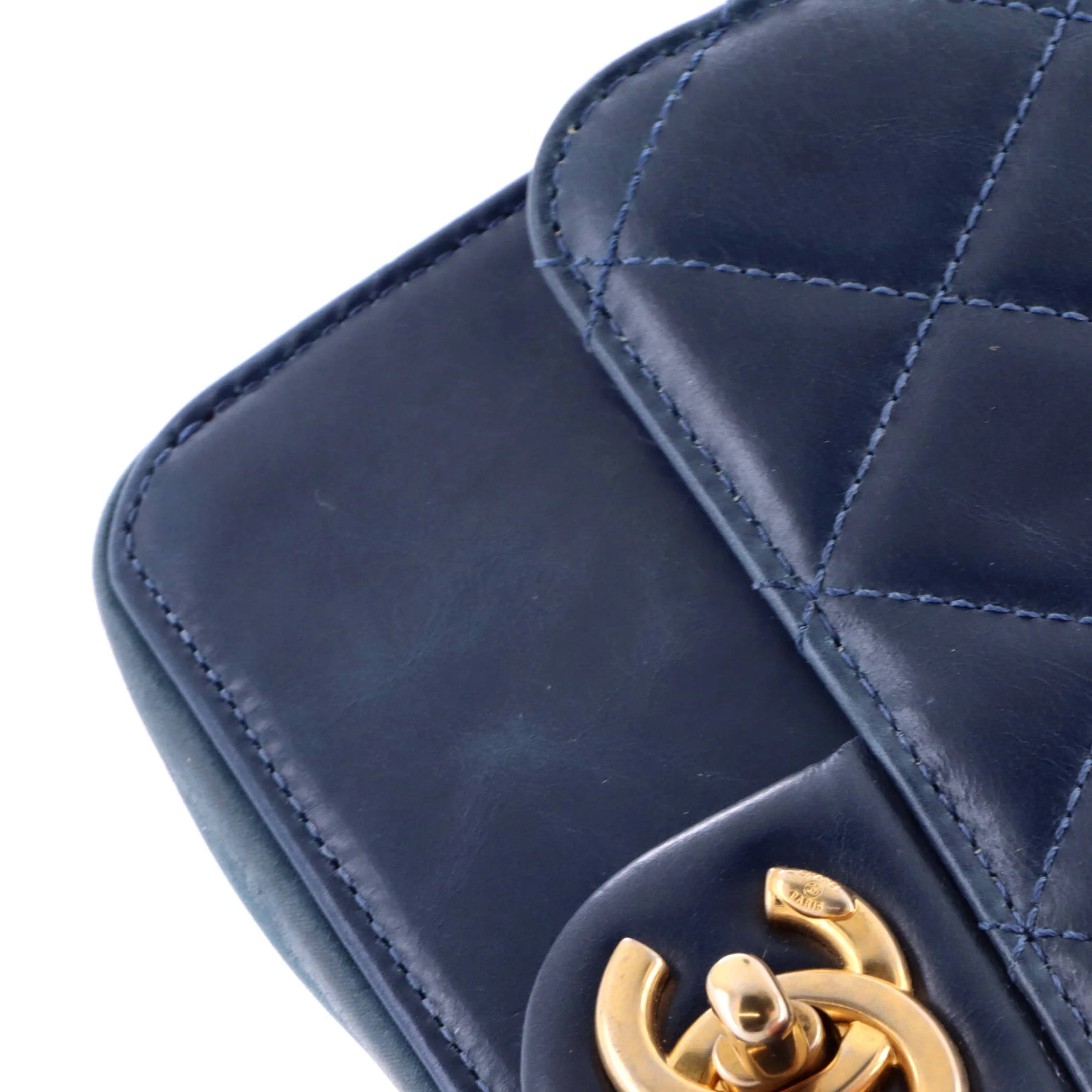 Paris-Cosmopolite Straight Lined Flap Bag Quilted Aged Calfskin Mini - Image 7