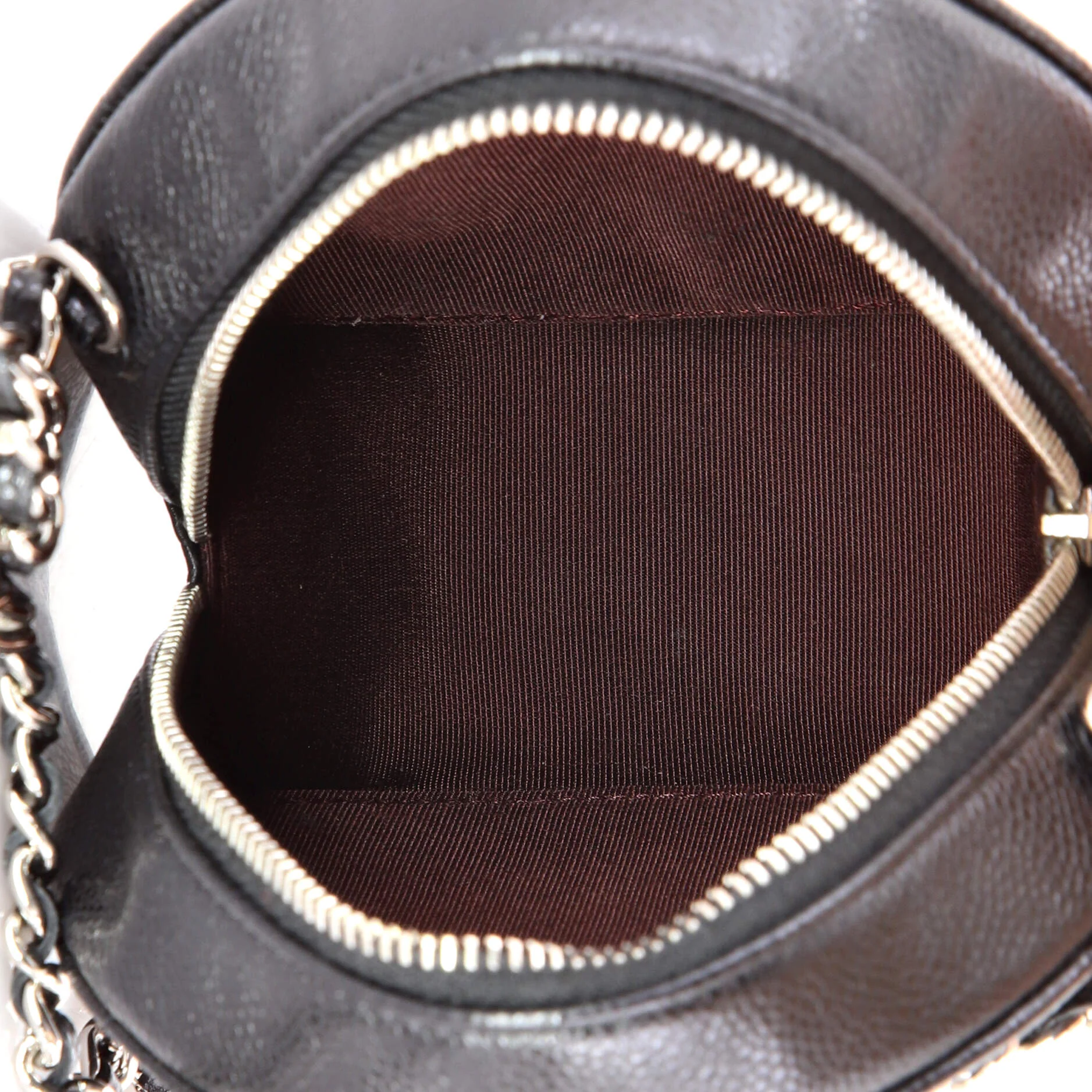 Round Clutch with Chain Quilted Caviar Mini - Image 5