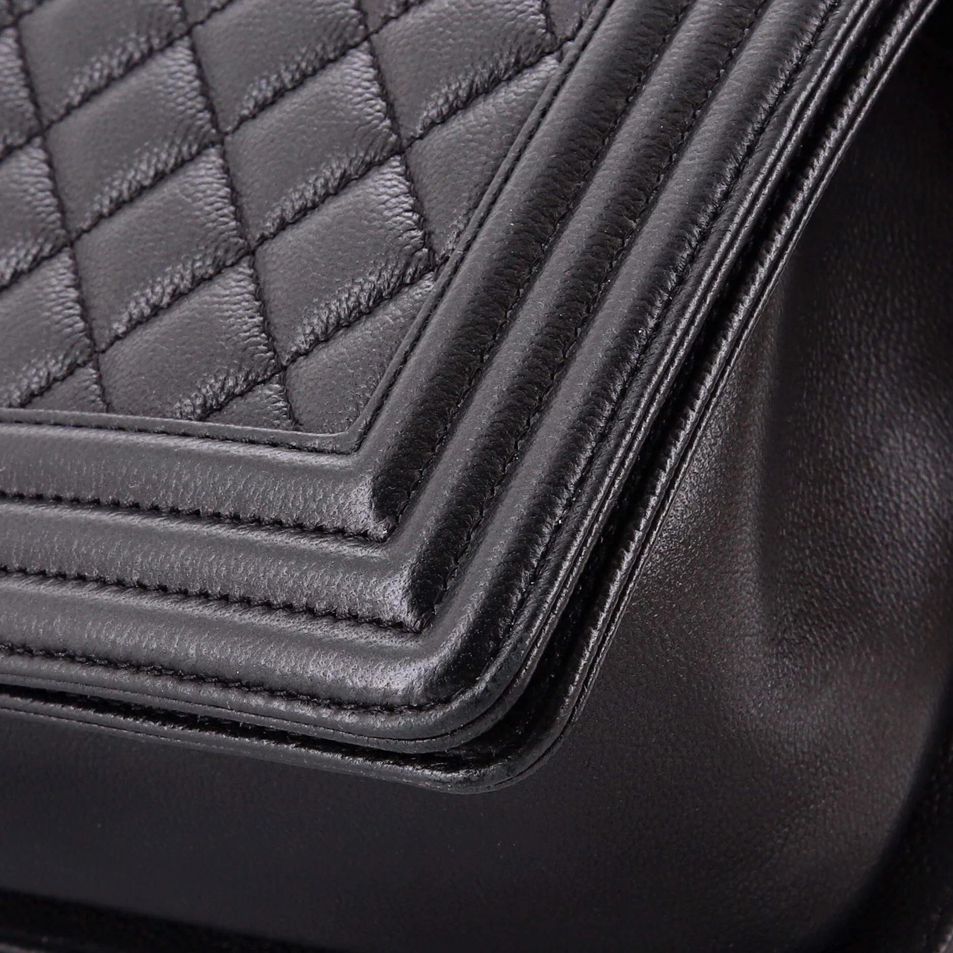 So Black Boy Flap Bag Quilted Caviar Old Medium - Image 6
