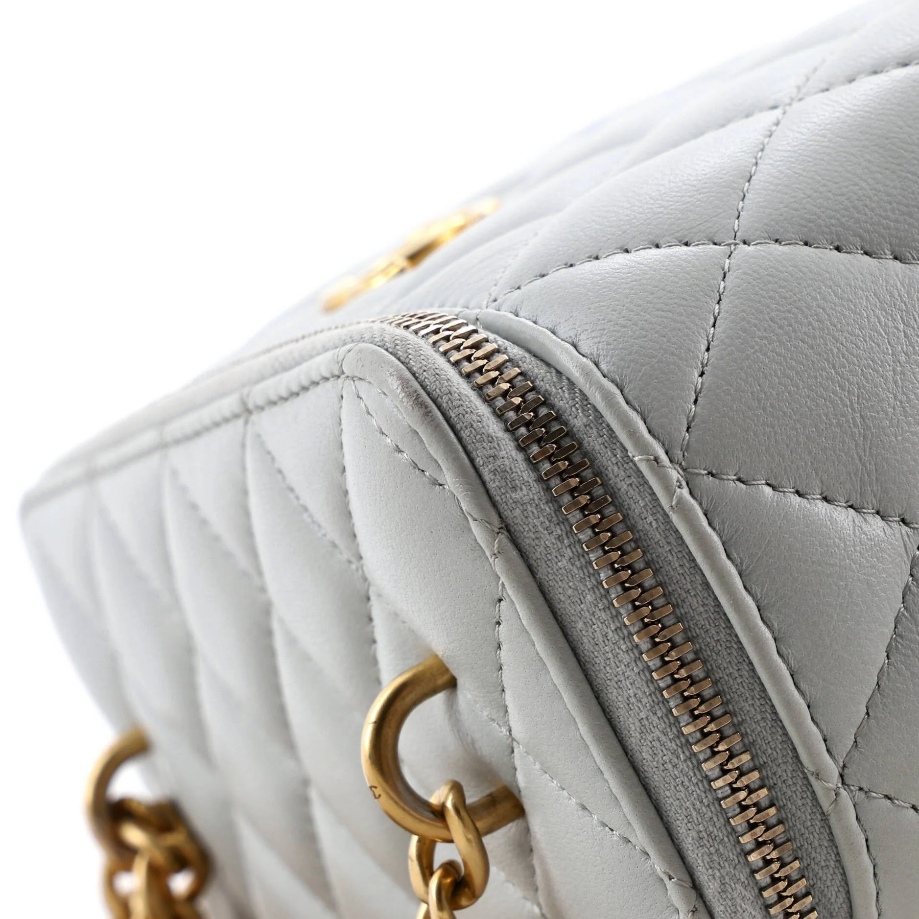 Sweet Camellia Vanity Case with Chain Quilted Lambskin Small - Image 7