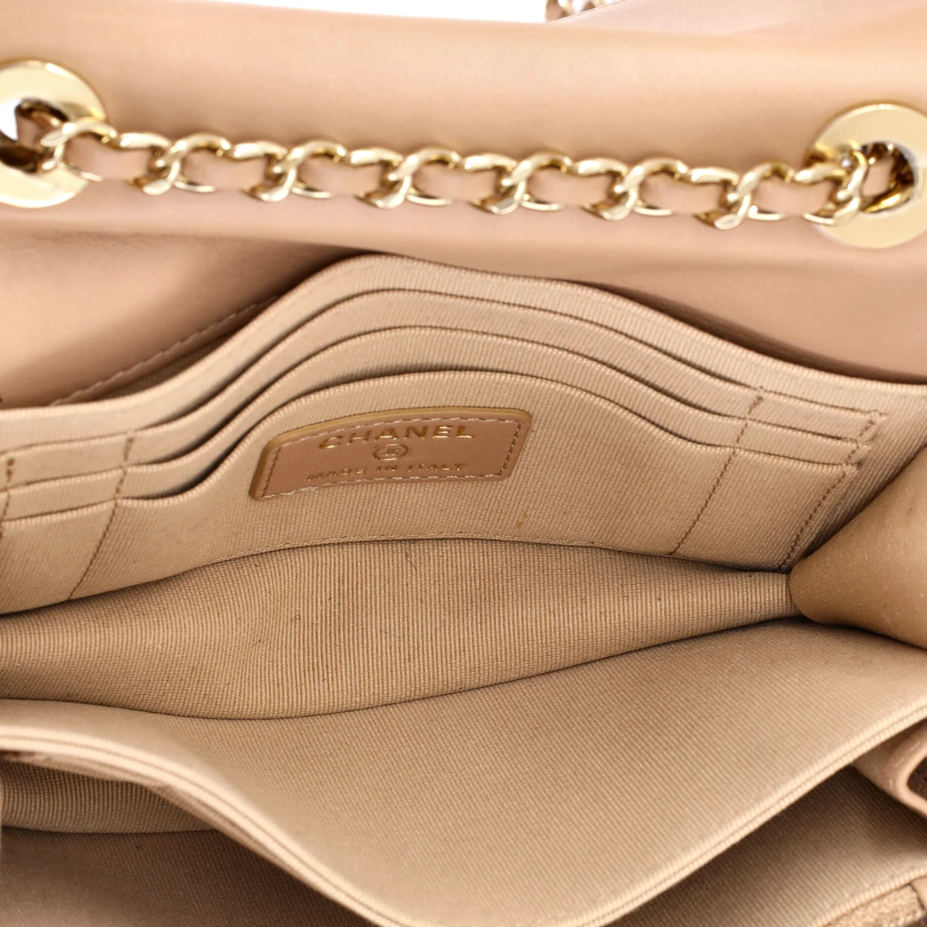 Trendy CC Wallet on Chain Quilted Lambskin Mini - Image 5