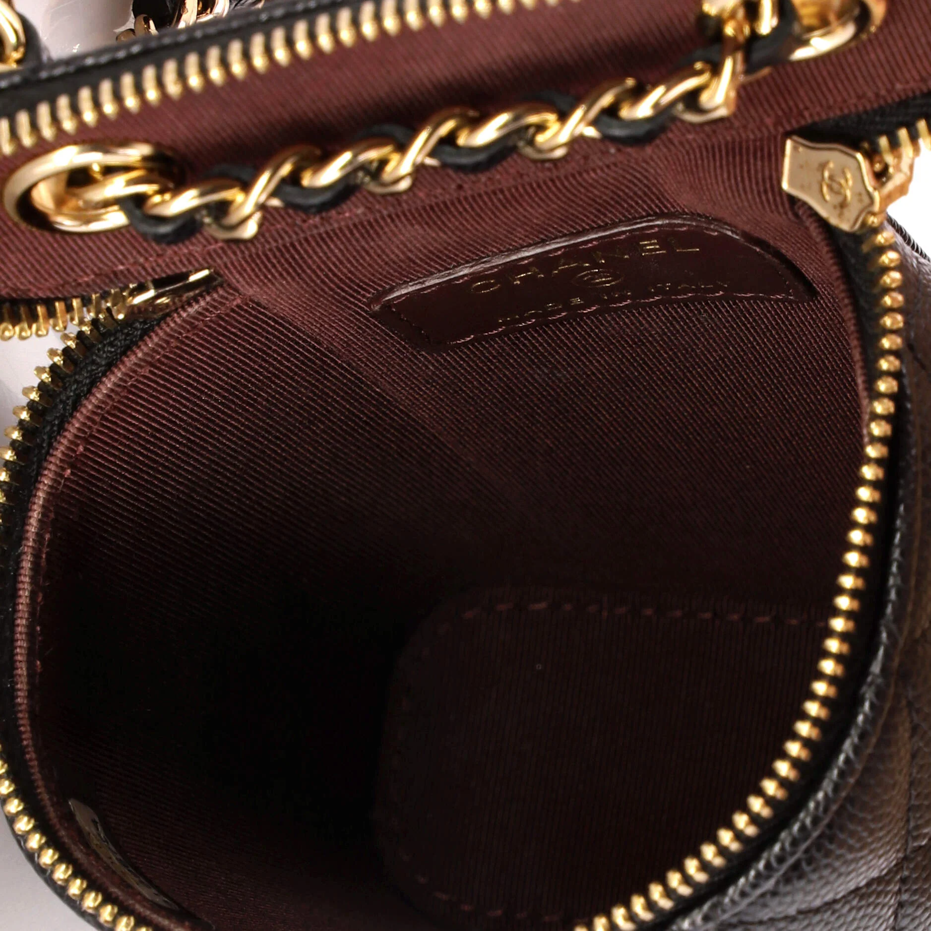 Vertical Classic Vanity Case with Chain Quilted Caviar Small - Image 5