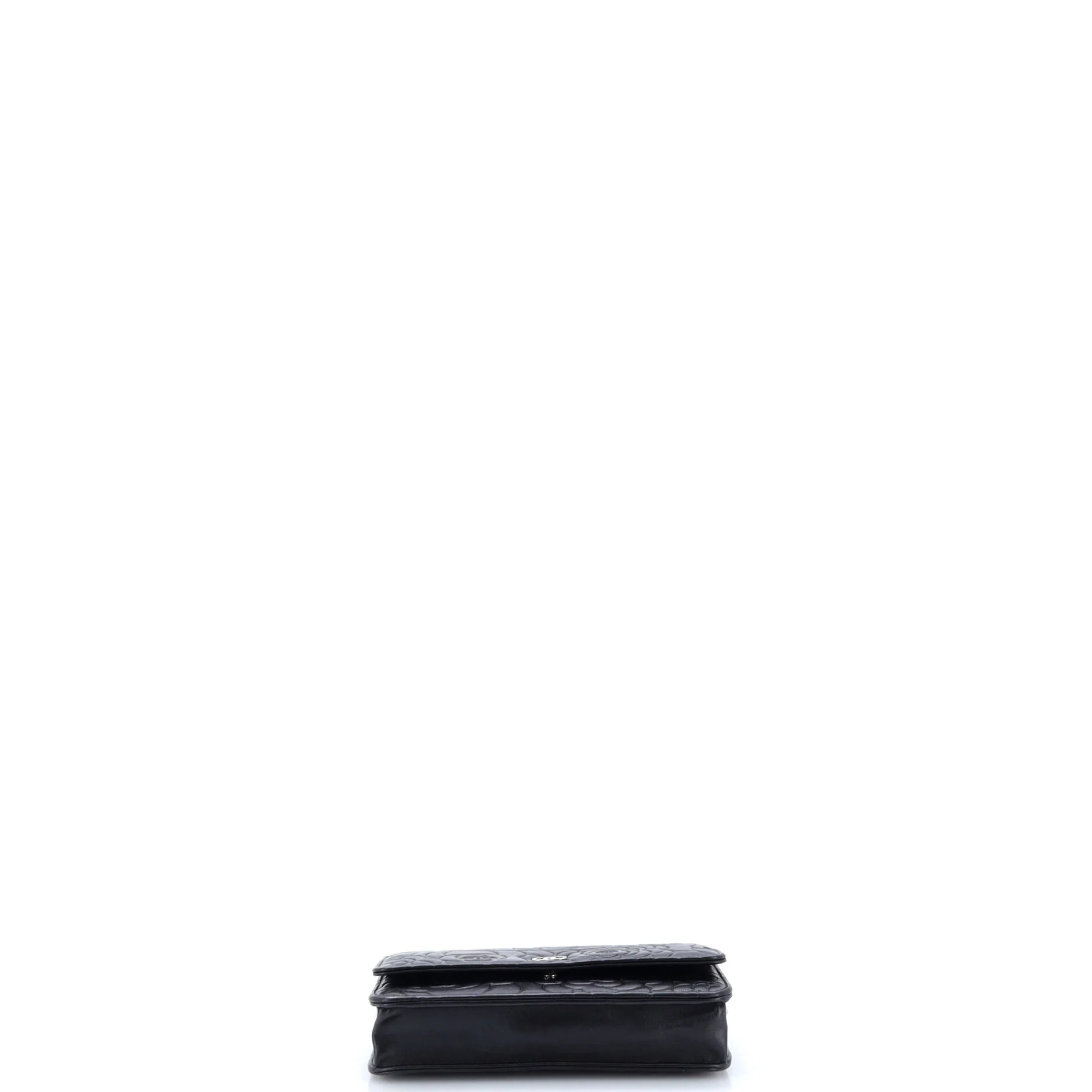 Wallet on Chain Camellia Lambskin - Image 4