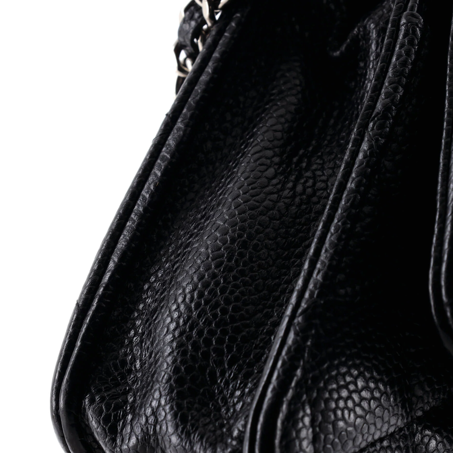 Wallet on Chain Quilted Caviar - Image 7