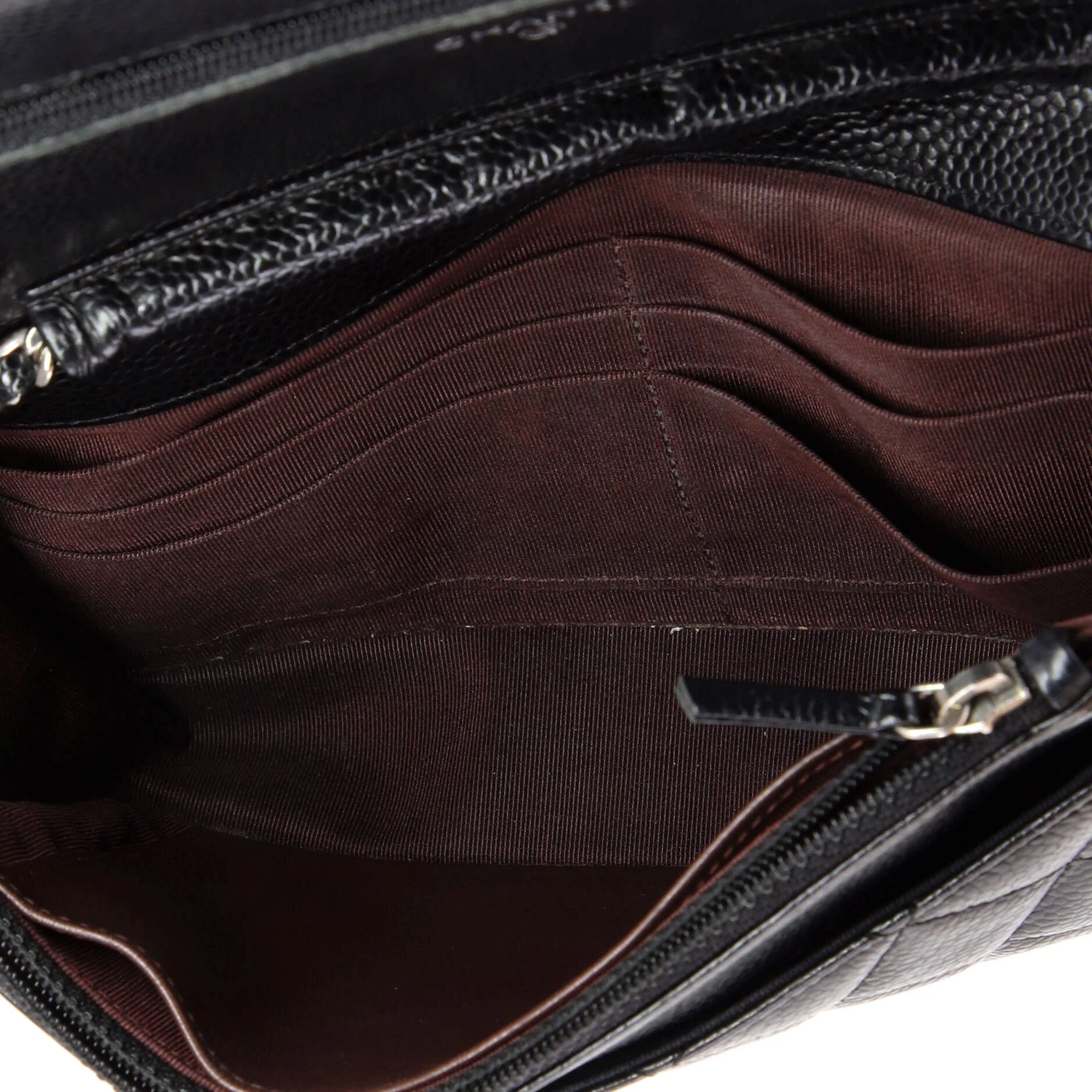 Wallet on Chain Quilted Caviar - Image 5